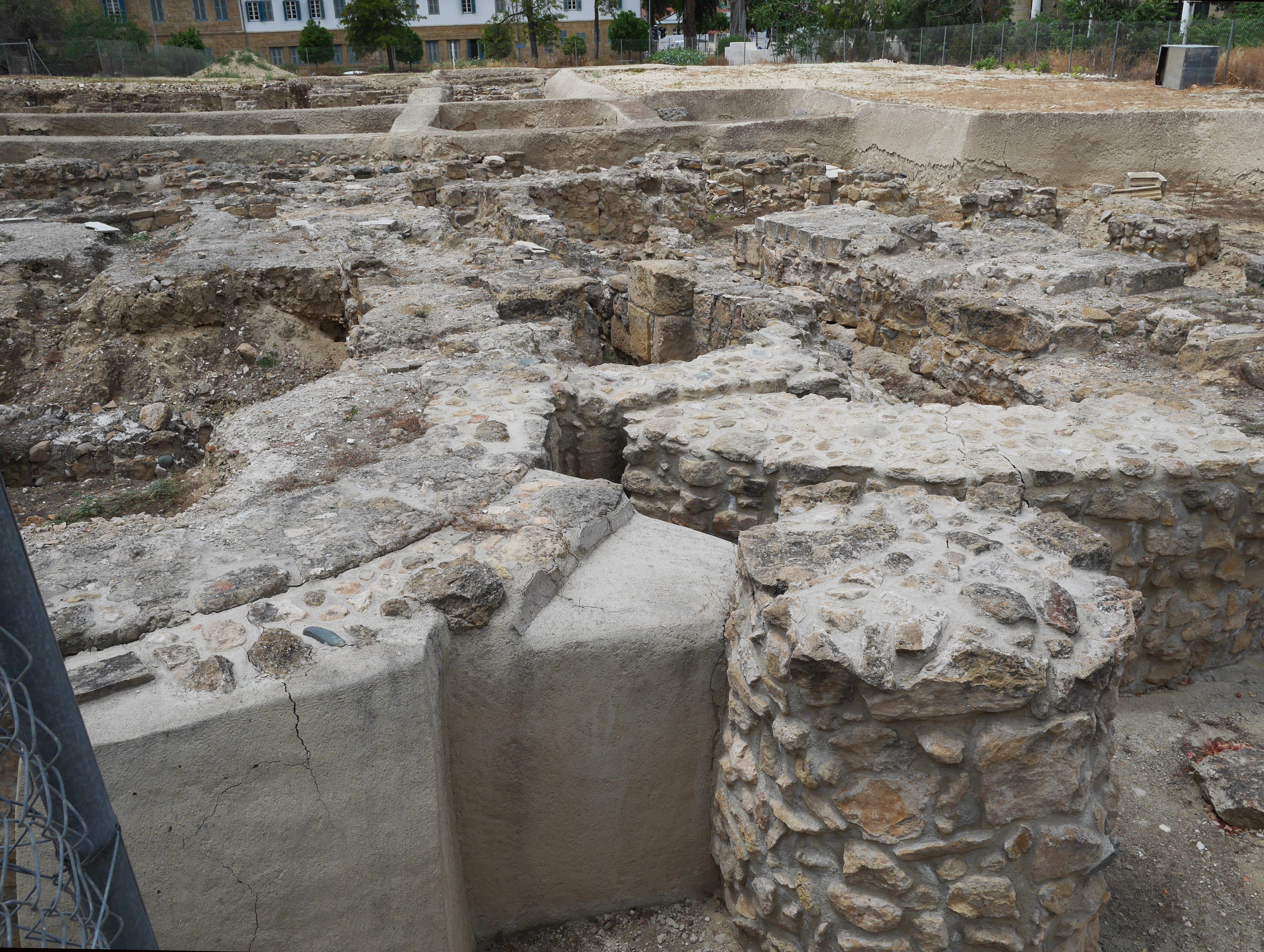 FileAgios_Georgios_view_of_the_church_apses_exposed_by_excavation.jpg