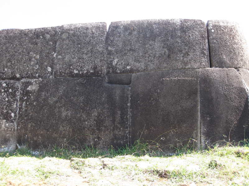 FileAhuvinapu.jpg
