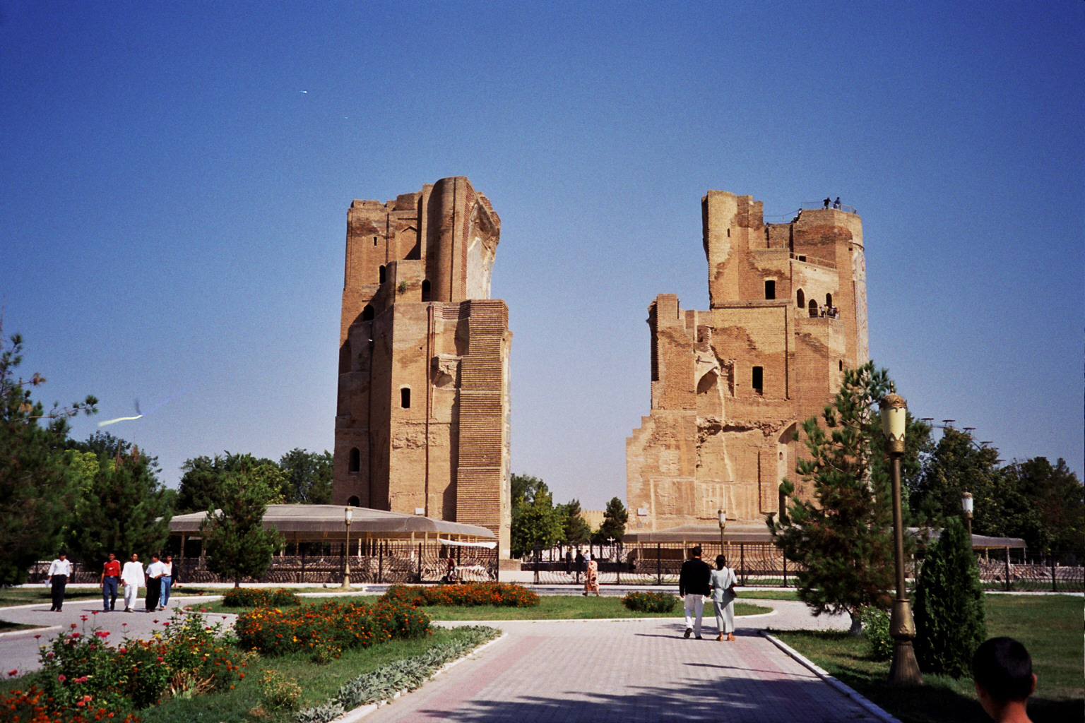FileAk_Serai_Palace_Shakhrisabz_490496.jpg