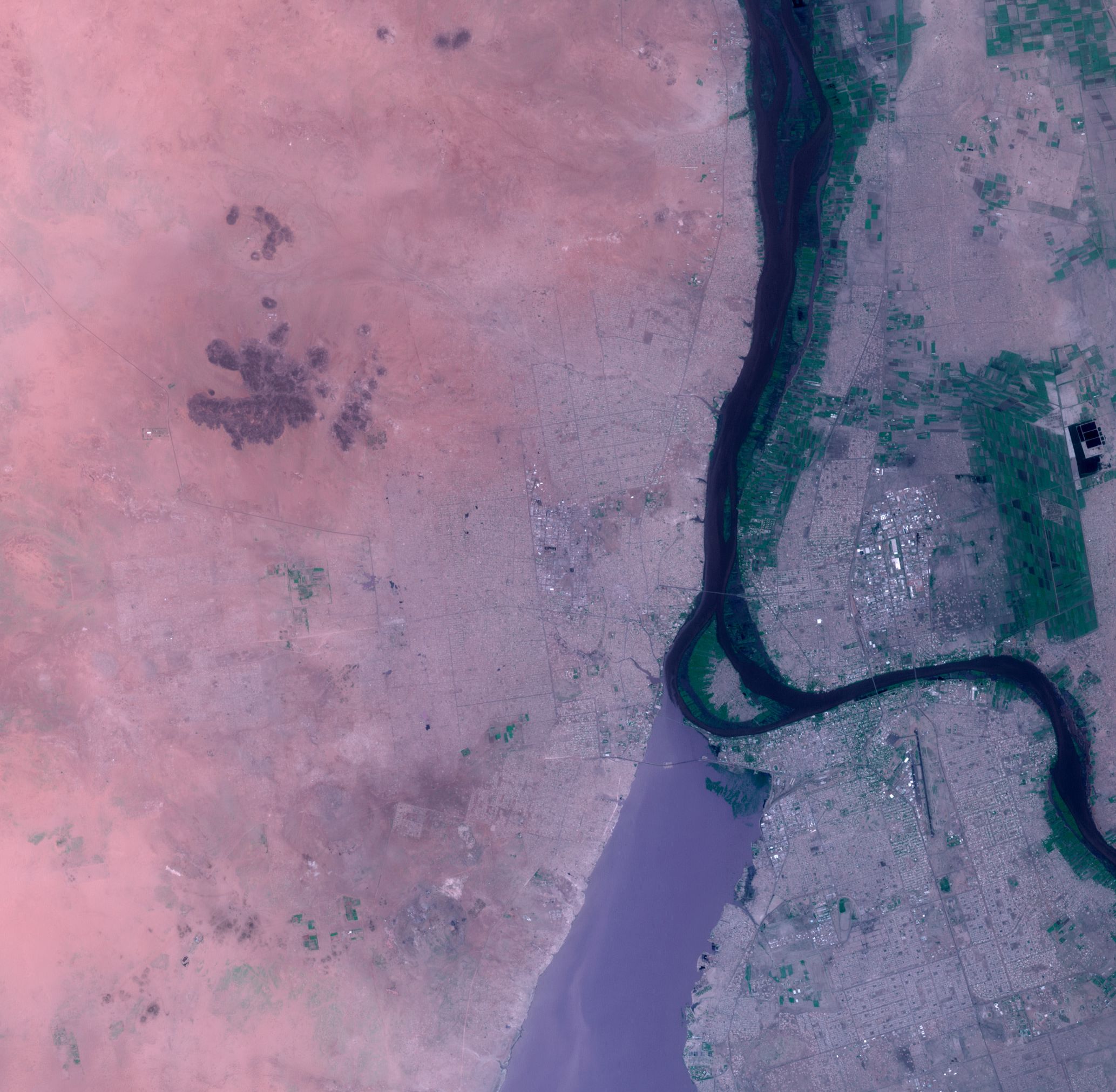 FileKhartoum_Nasa_30aug2001.jpg