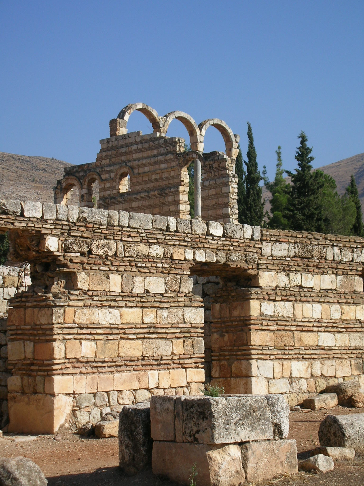 FileAnjar-109894.jpg