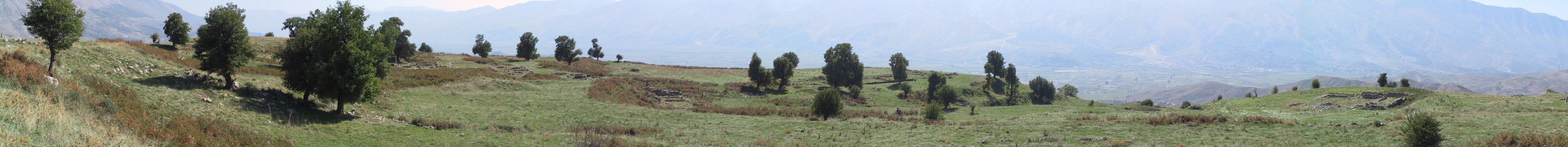 FileCentral_area_of_the_ancient_town_of_Antigonea_in_Epirus.jpg