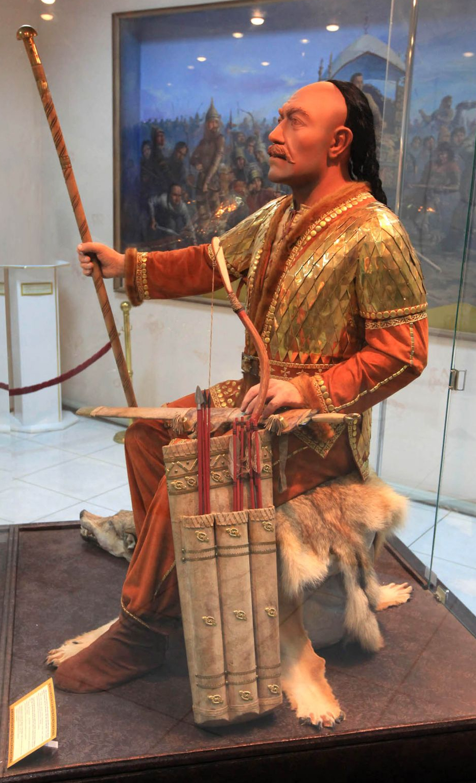 FileAraltobe_kurgan_chief.jpg