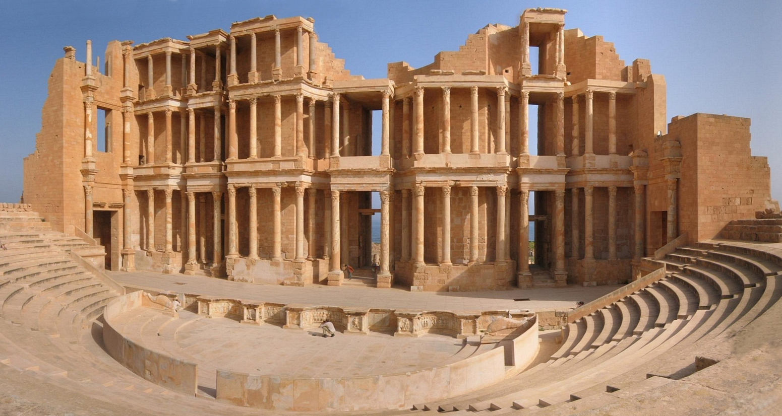 FileTheatre_of_Sabratha_Libya.jpg
