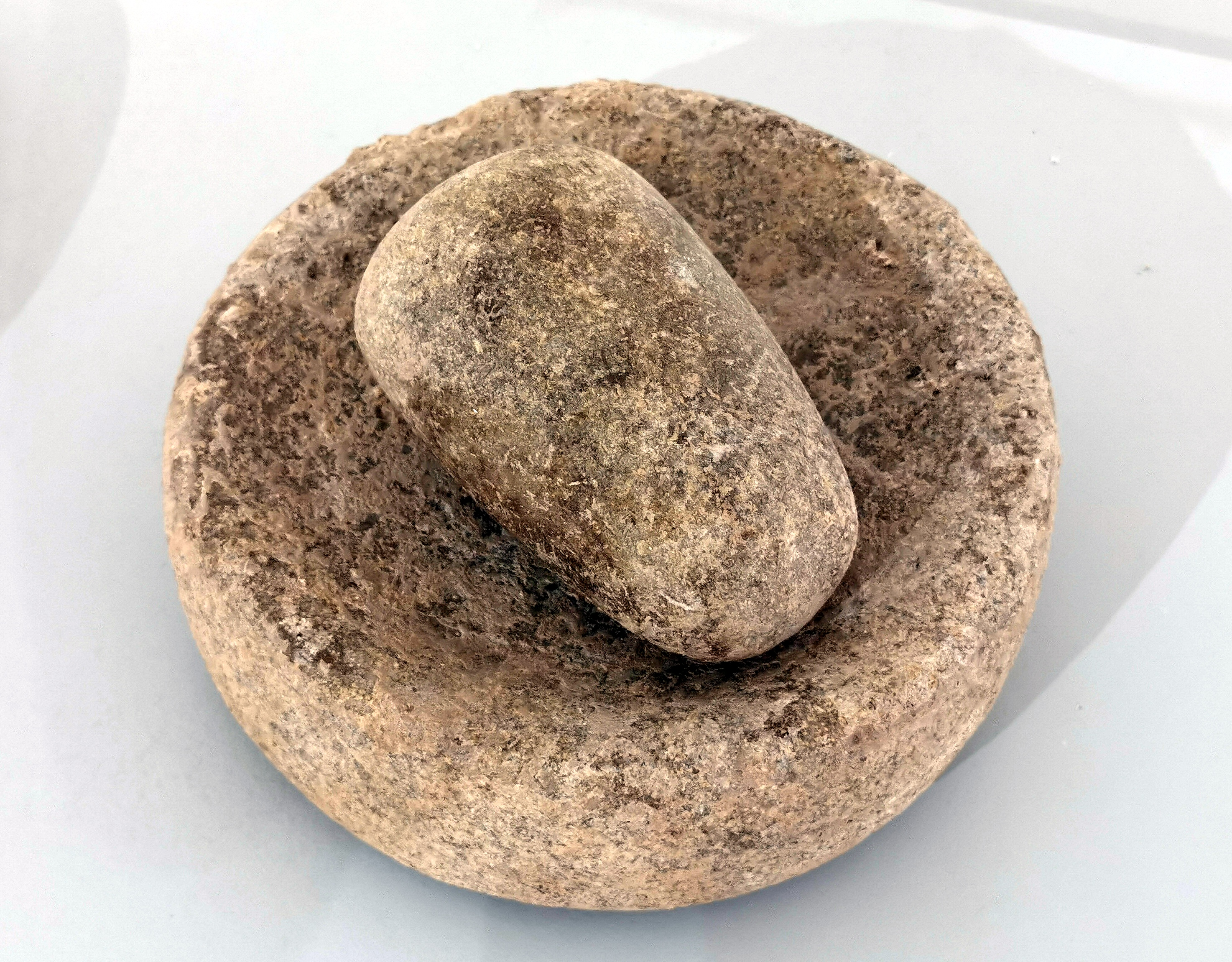 FilePestle_and_mortar_found_inside_a_kiln_7800-7500_BCE._From_Bestansur_Sulaymaniyah_Iraq.jpg