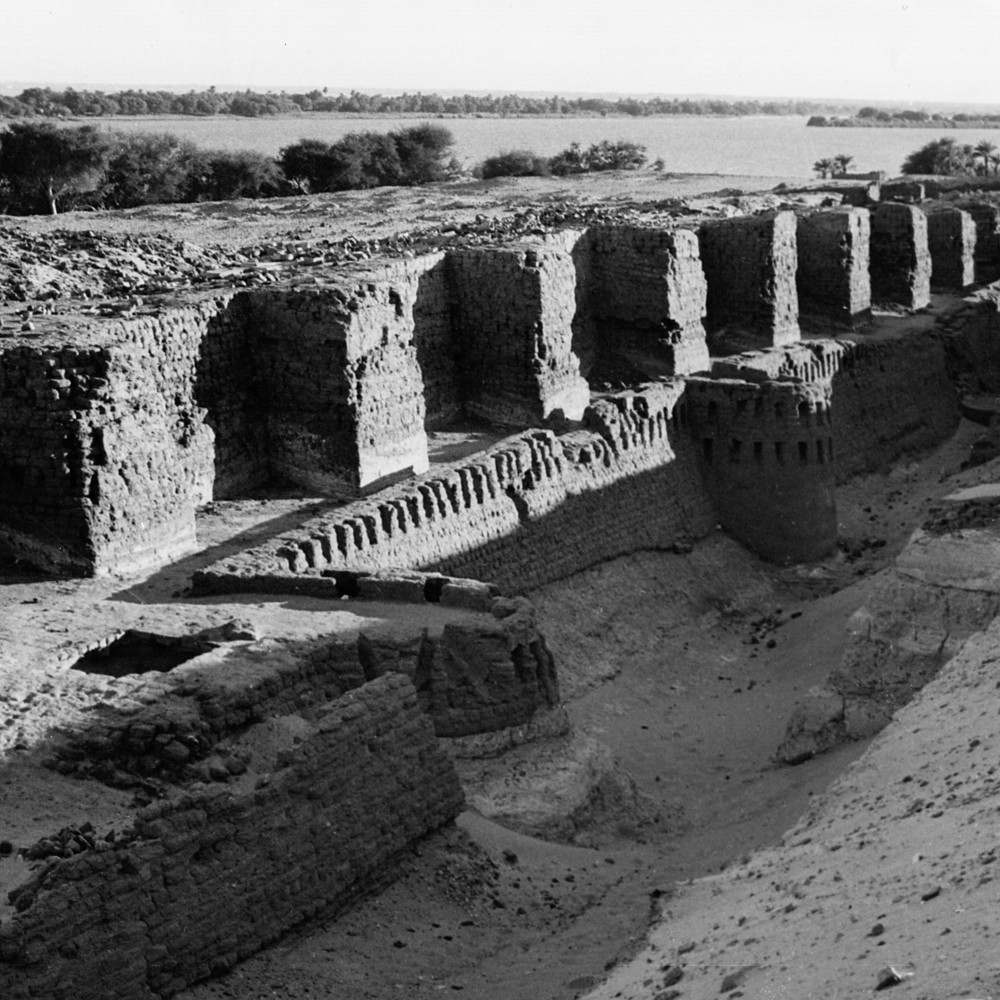 FileFortress_of_the_Middle_Kingdom_reconstructed_under_the_New_Kingdom__about_1200_B.C..jpg