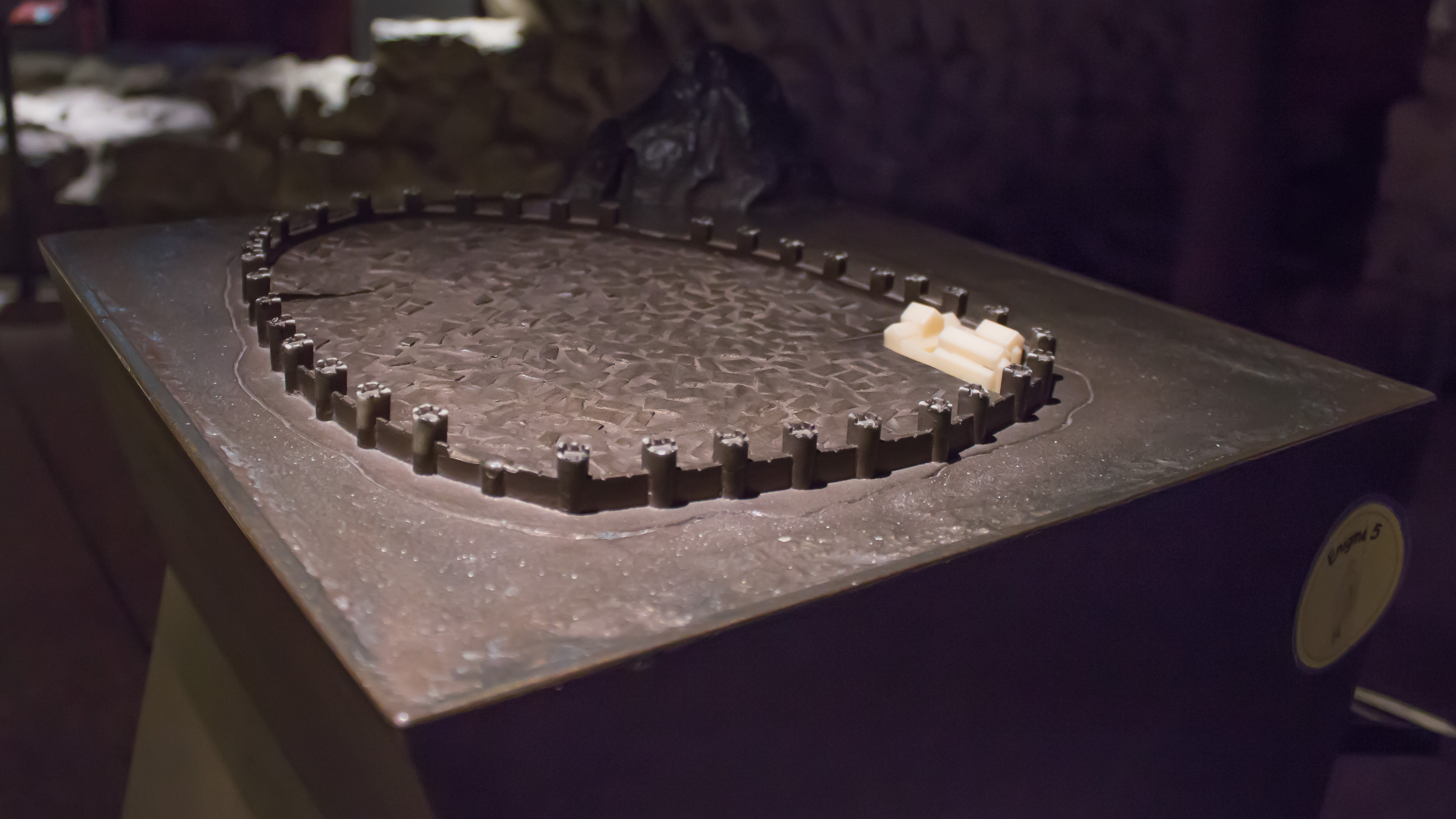 FileModel_of_the_Gallo-Roman_Walls_that_surrounded_Grenoble.jpg