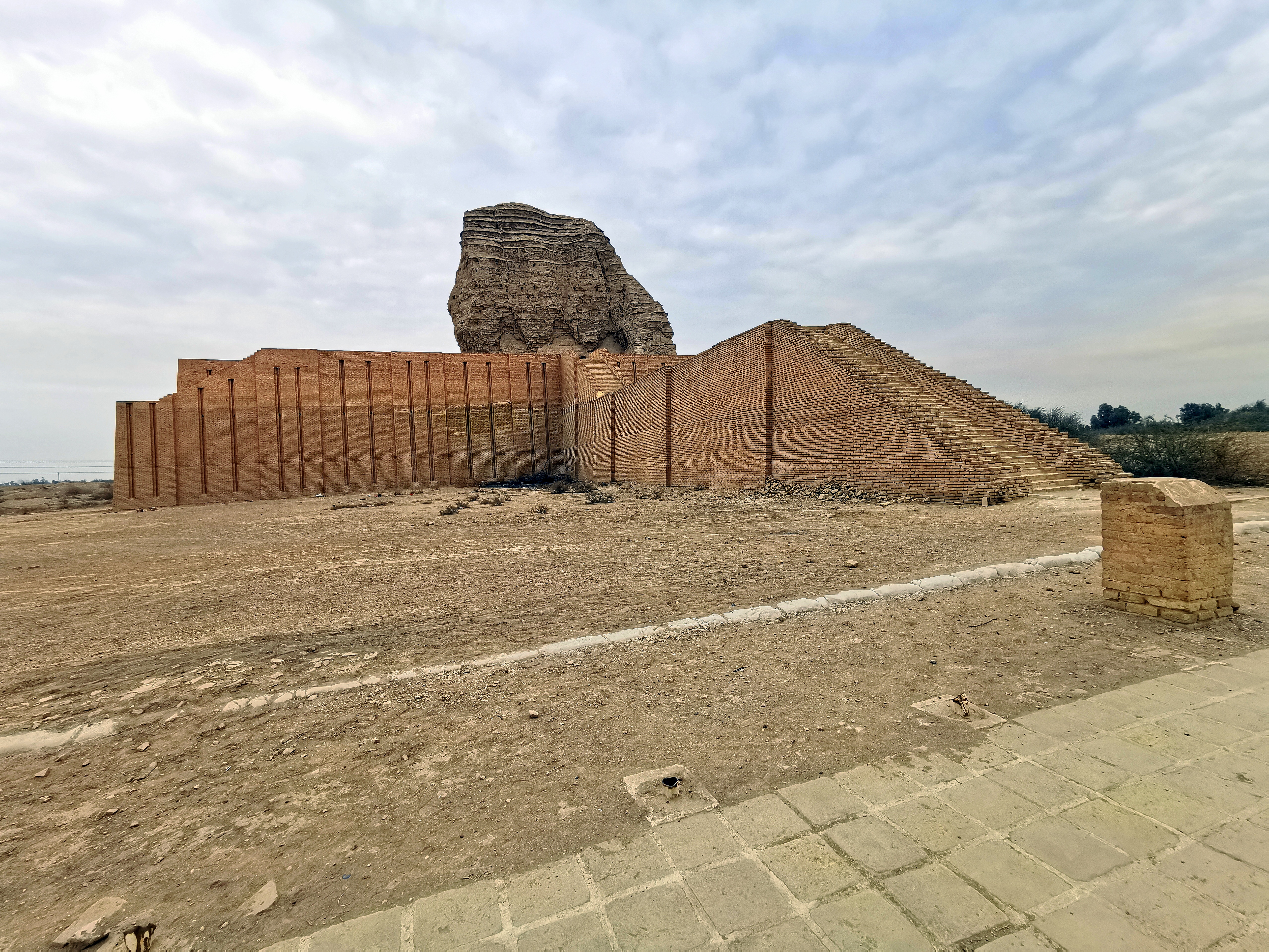 File1._The_Kassite_era_ziggurat_at_Aqar-Quf_Dur-Kurigalzu_western_Baghdad_Iraq._December_29_2021.jpg