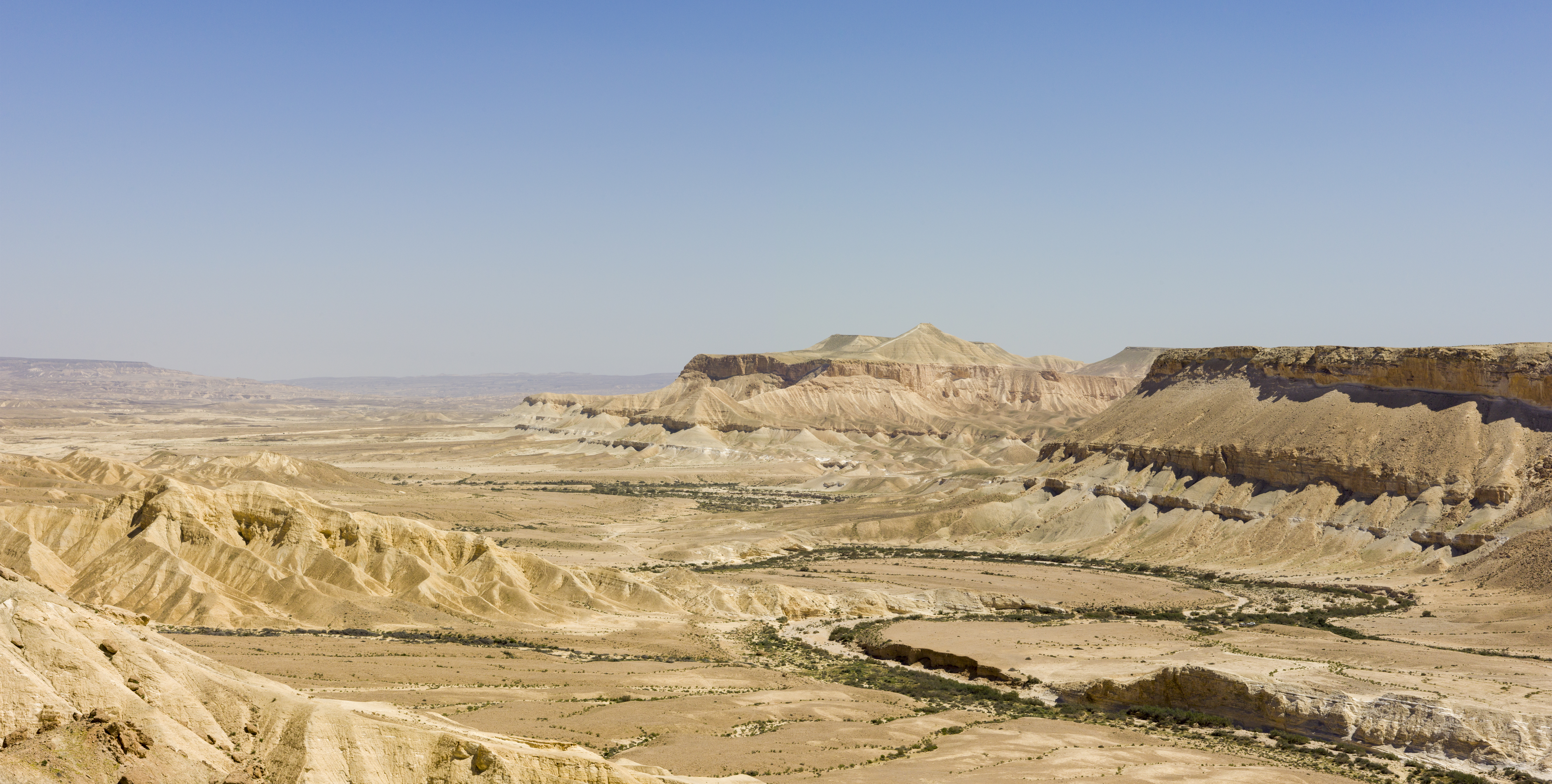FileIsrael-2013-Ein_Avdat_02.jpg