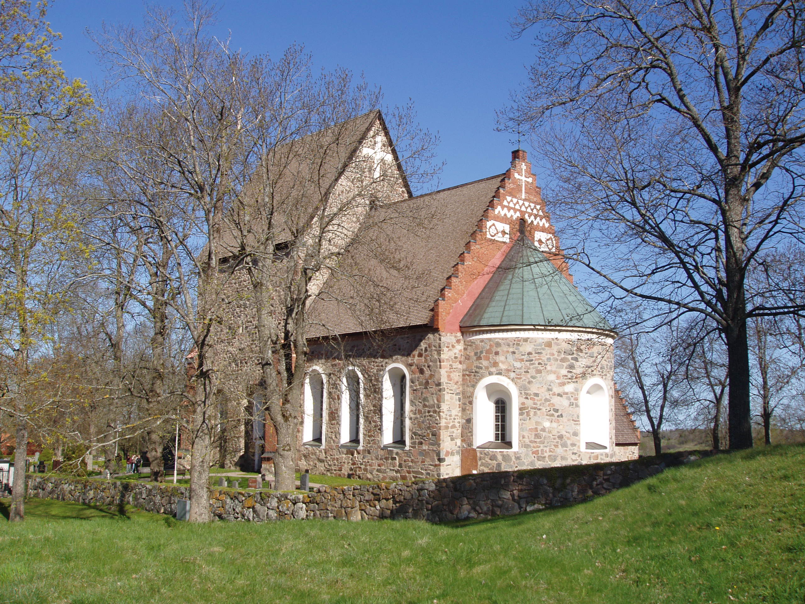 FileGamla_Uppsala_-_church.jpg