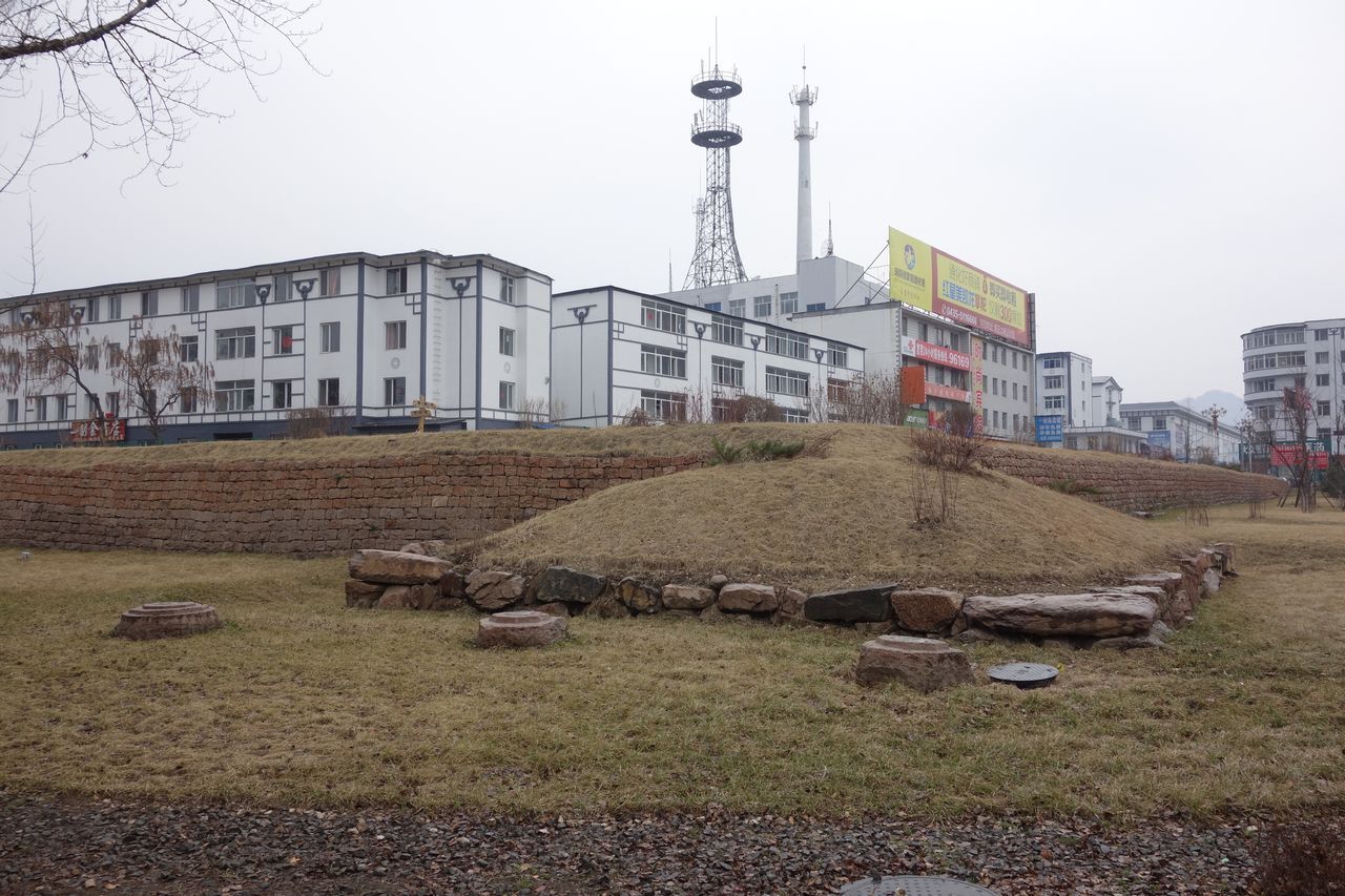 FileCorner_of_Gungnae_Fortress_GuoNei_Fortress.JPG