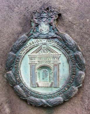 FileHistorical_Monument_Badge_South_Africa.jpg