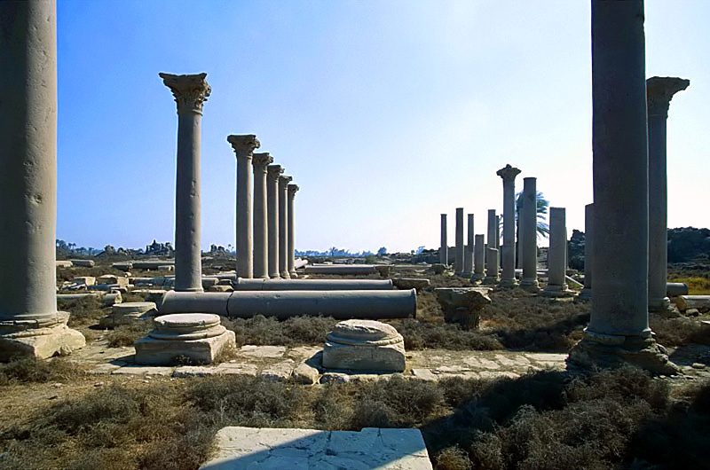 FileAshmuneinBasilica.jpg