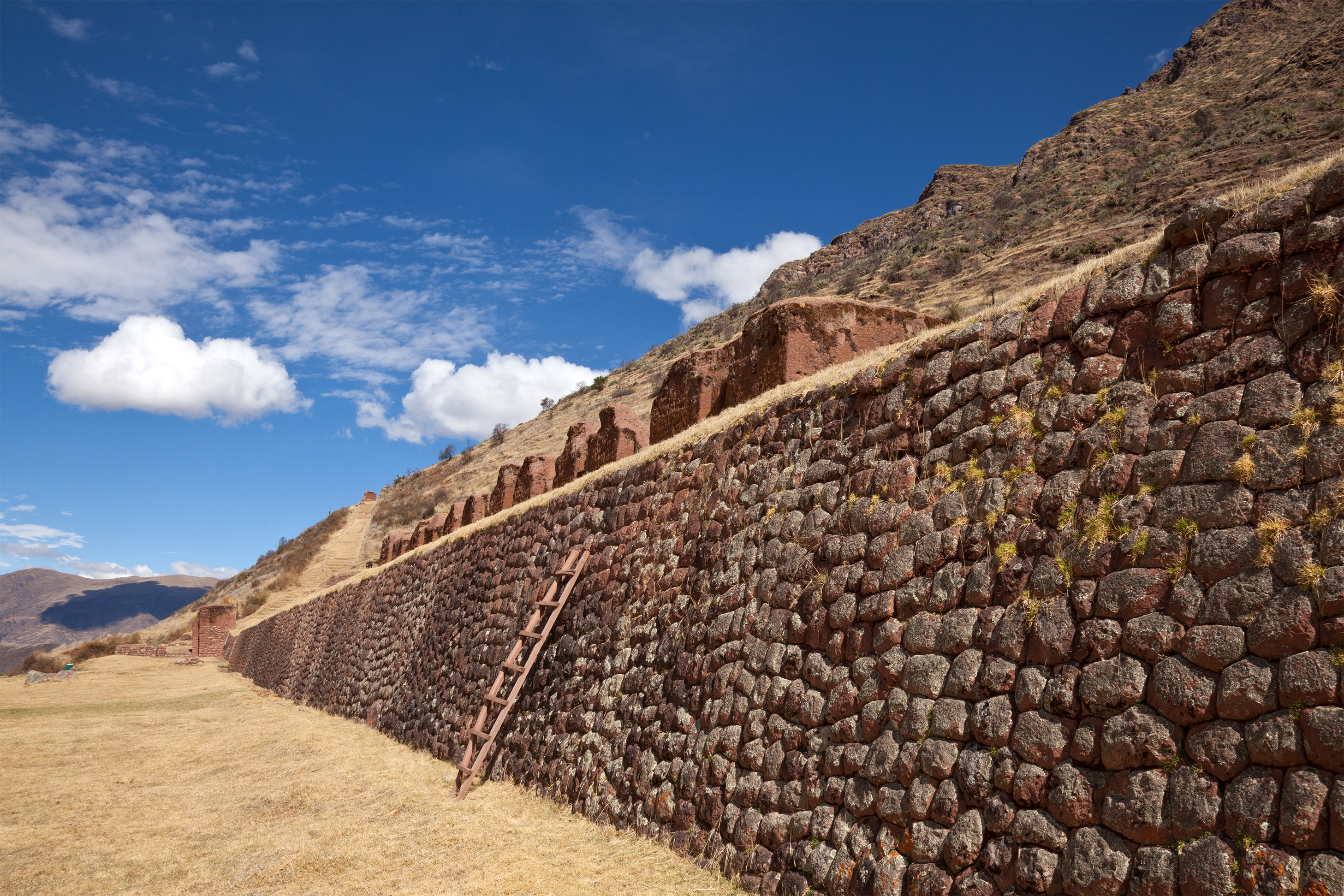 FilePeru_Huchuy_Qosqo.jpg