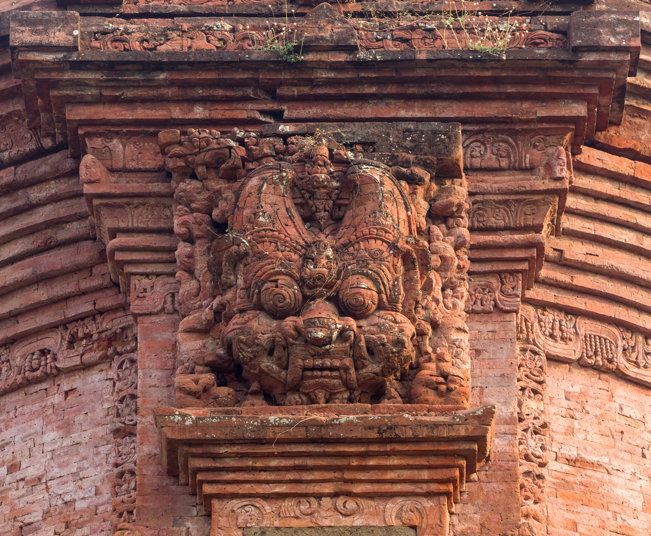 FileKala_head_Candi_Jabung_Paiton_Probolinggo_East_Java_2017-09-14_01.jpg
