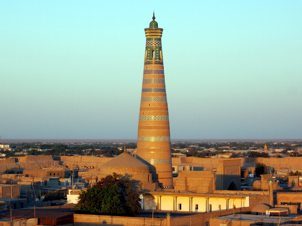 FileIslom-Hoja_Minaret_8145421671.jpg