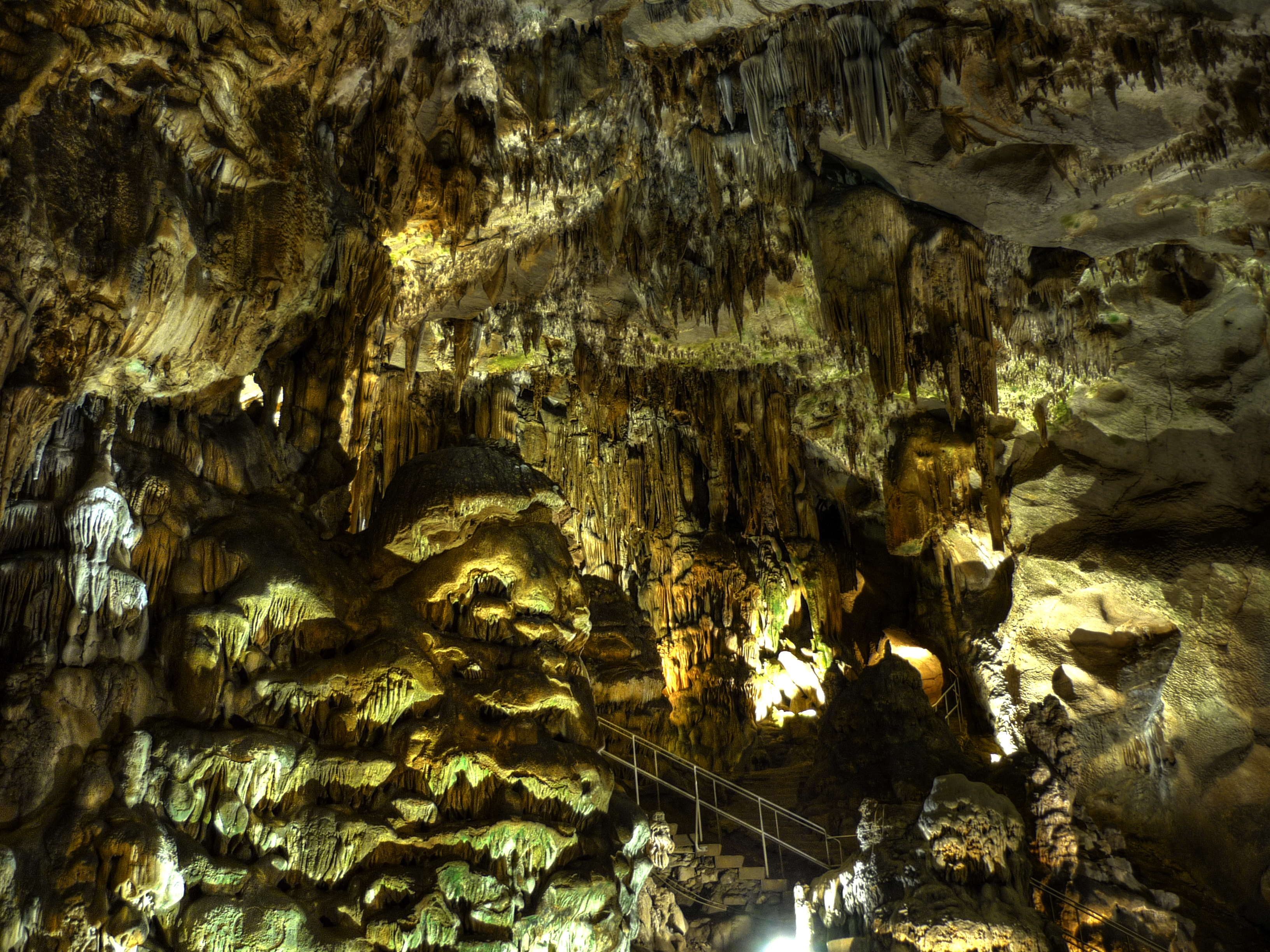 FileLedenikaCave.jpg