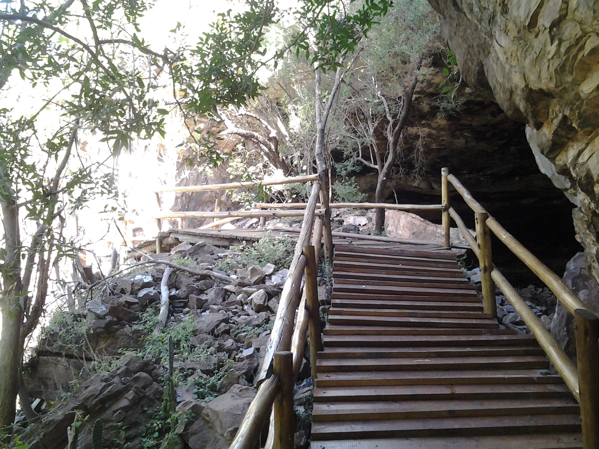 FilePotgietersrus_South_Africa_-_panoramio_15.jpg