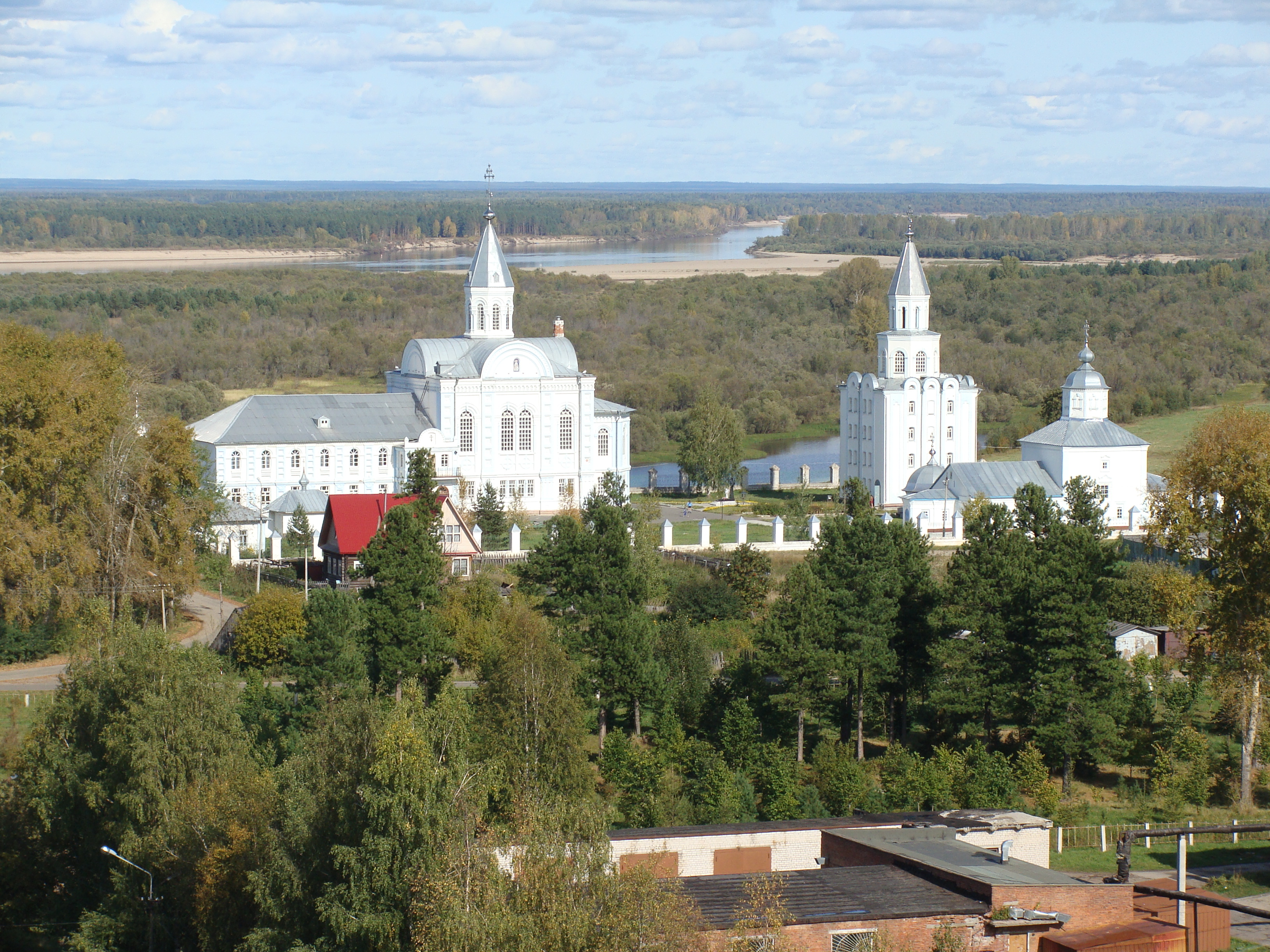 FileKoryazhemsky_Nikolayevsky_Monastery.JPG