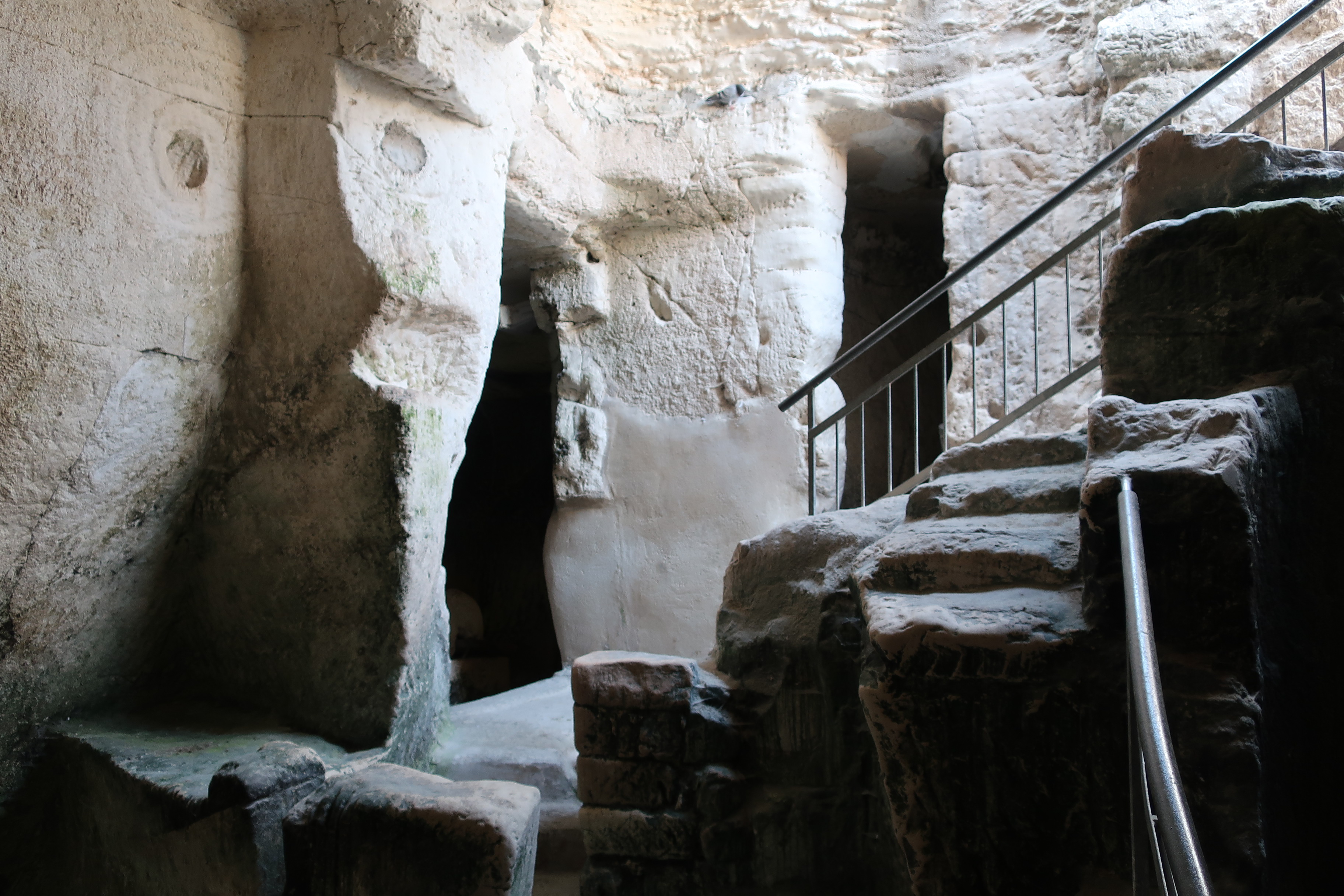 FileCave_system_at_Maresha.jpg
