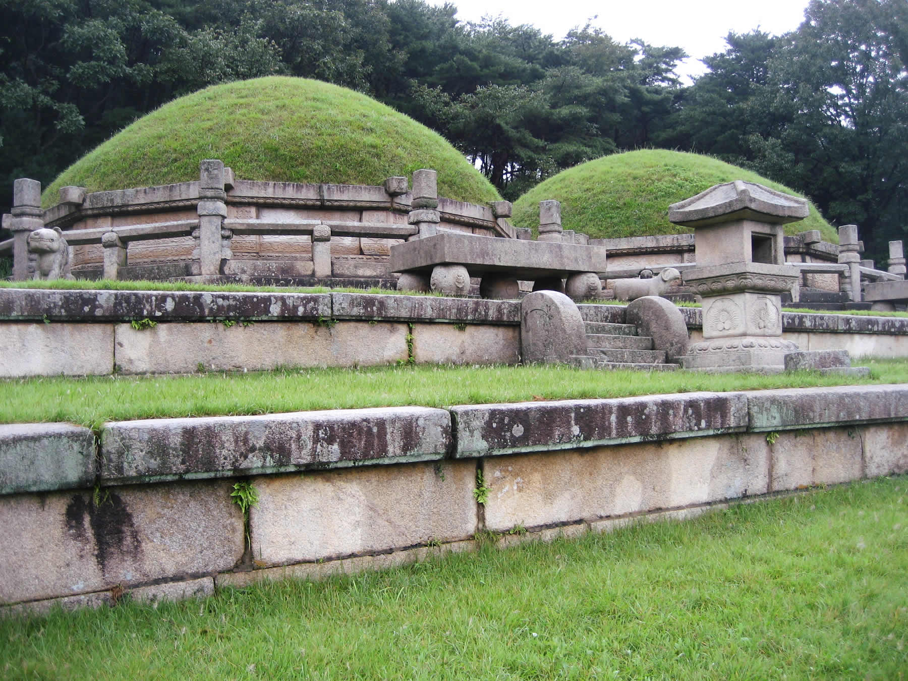 Mausoleum of King Kongmin