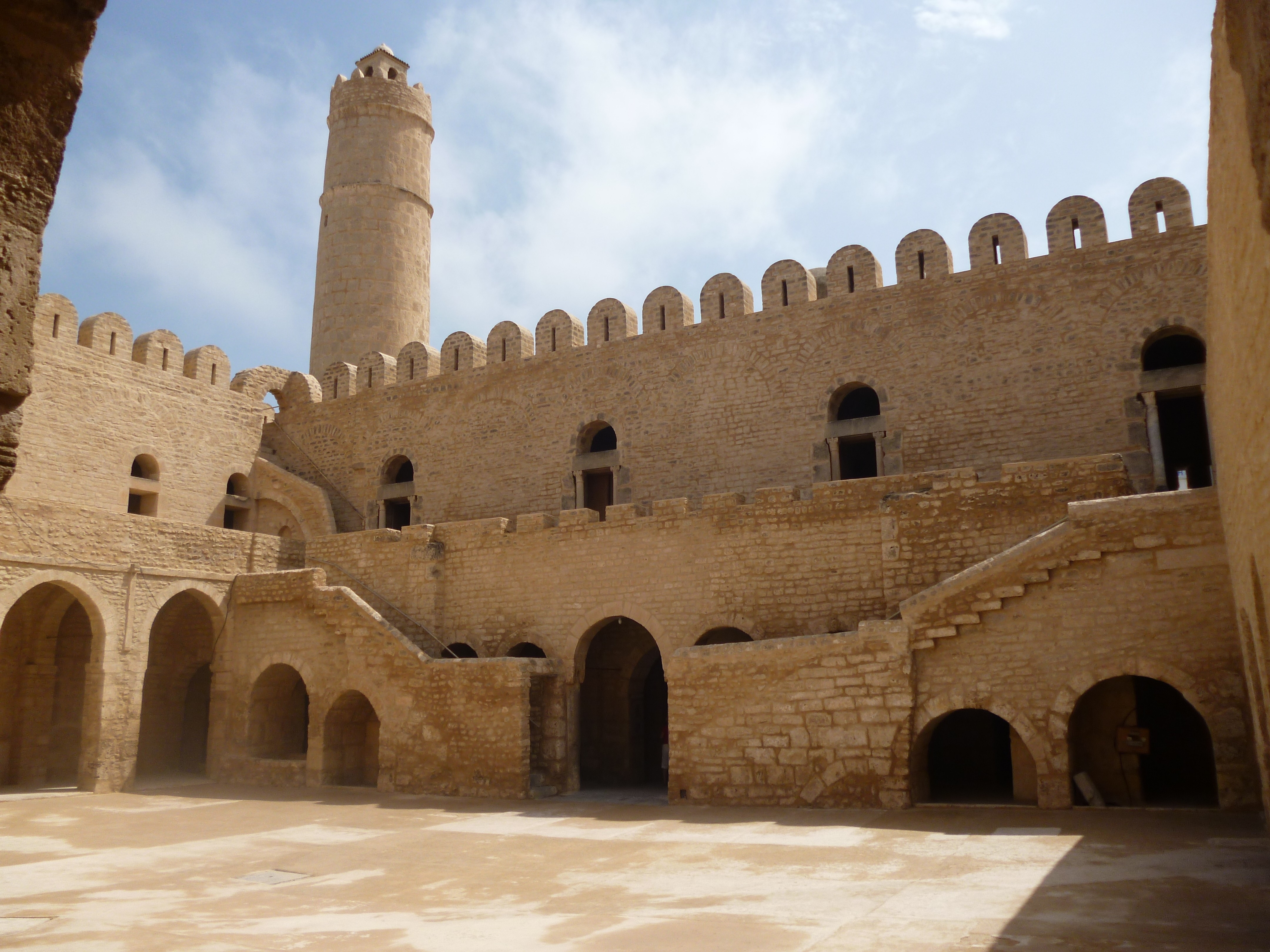 FileMedina_of_Sousse-130323.jpg