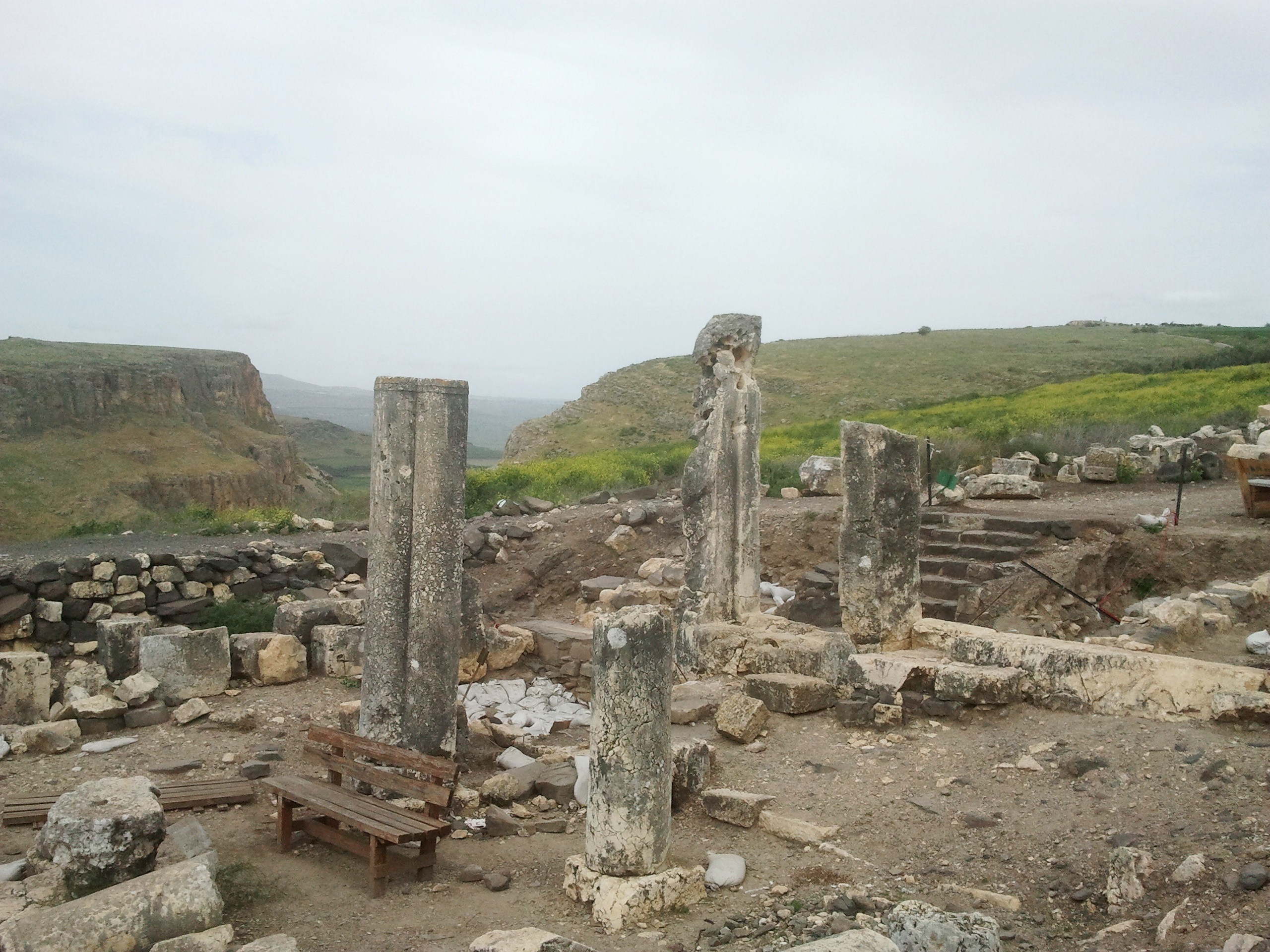 FileArbel_ancient_synagogue_11.jpg