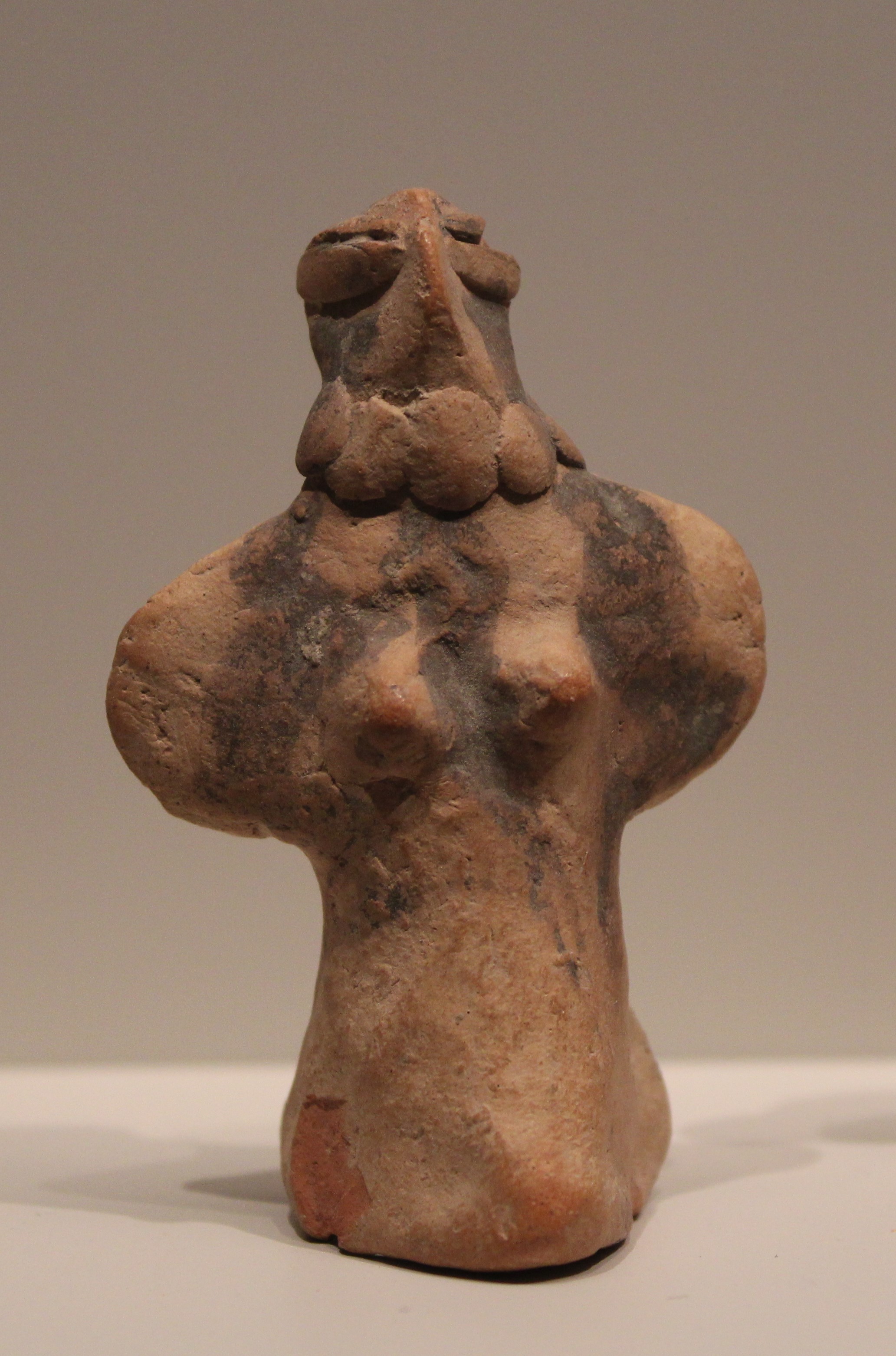 FileFigurine_humaine_Mundigak_Guimet.jpg