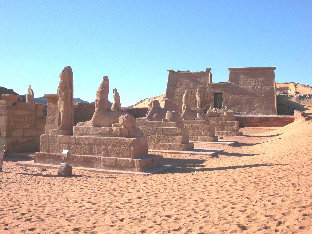 FileWadi-as-Sebua.jpg