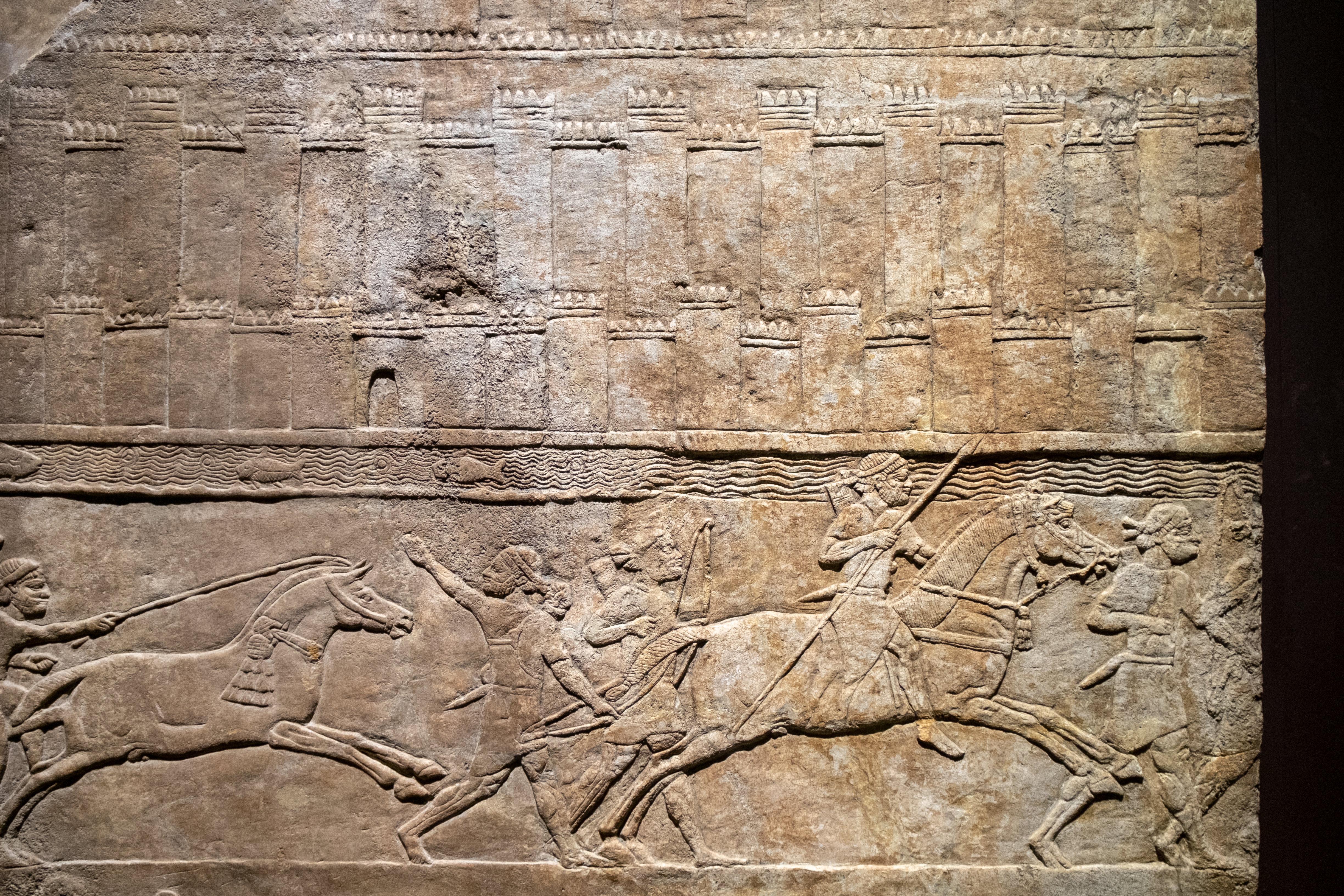 File2018_Ashurbanipal_-_Nineveh.jpg