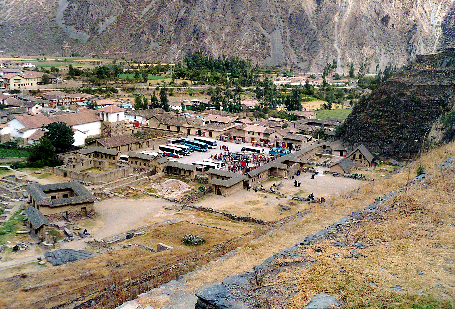 FileOllantaytambo1.jpg