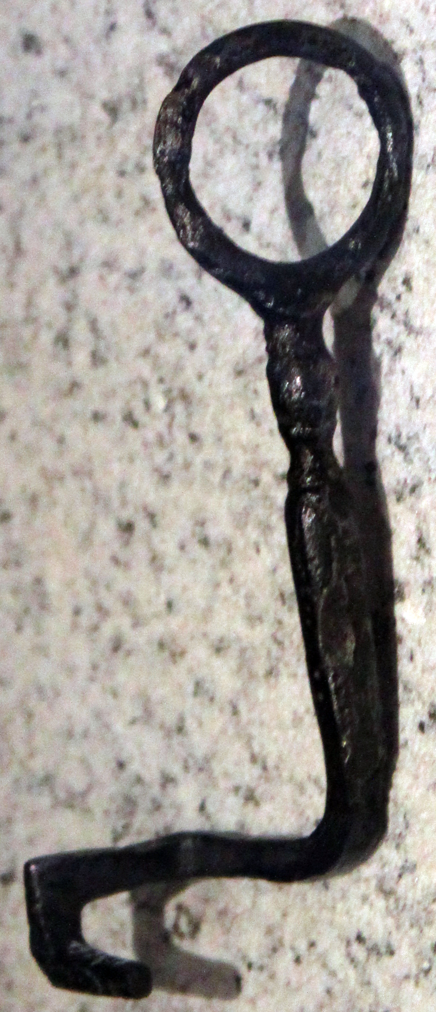 File-100_Key_from_Manching_anagoria.JPG