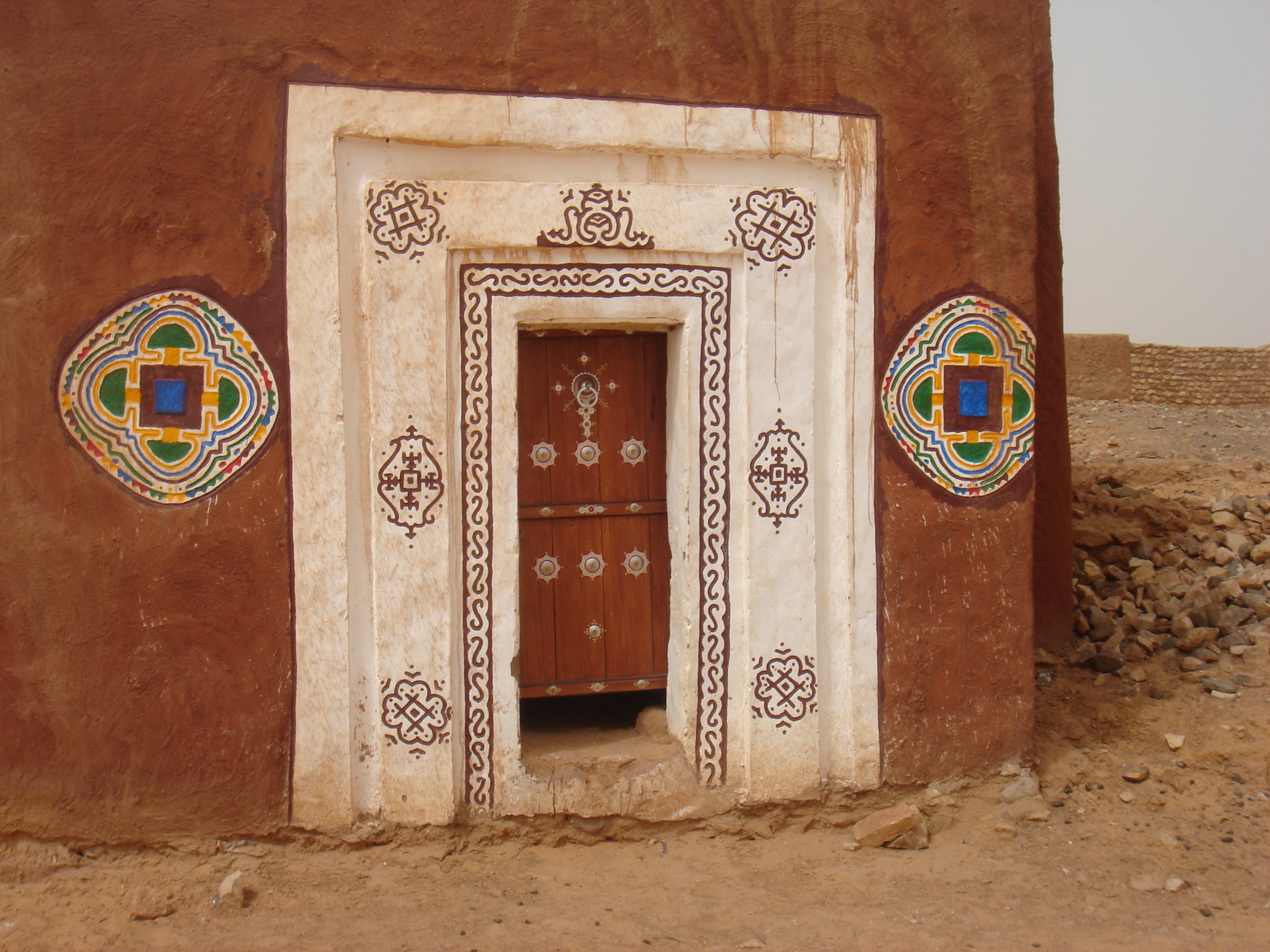 FileOualata_Decorative_Entrance_2.jpg