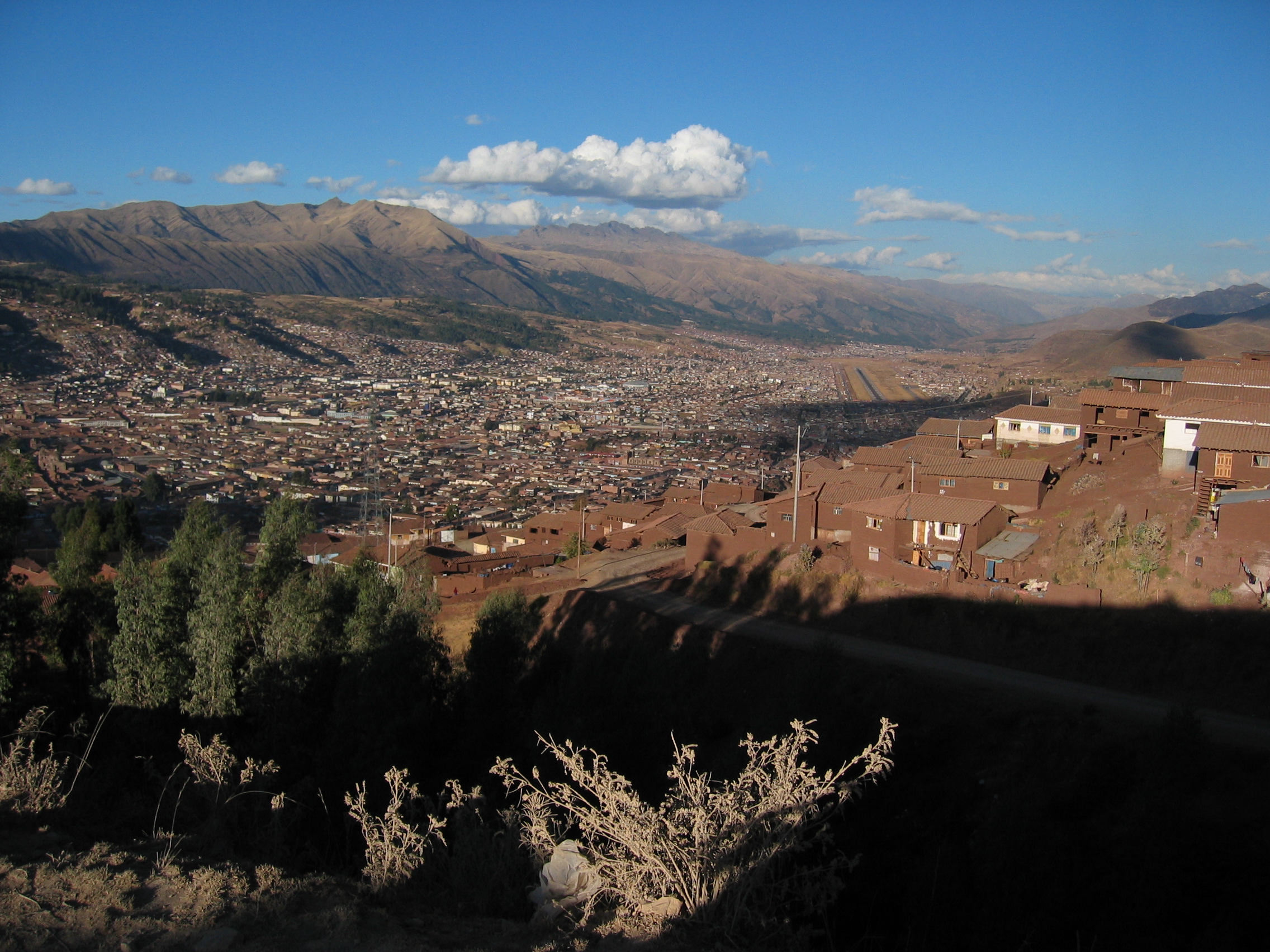 FileCusco_Peru_2003_panorama.jpg