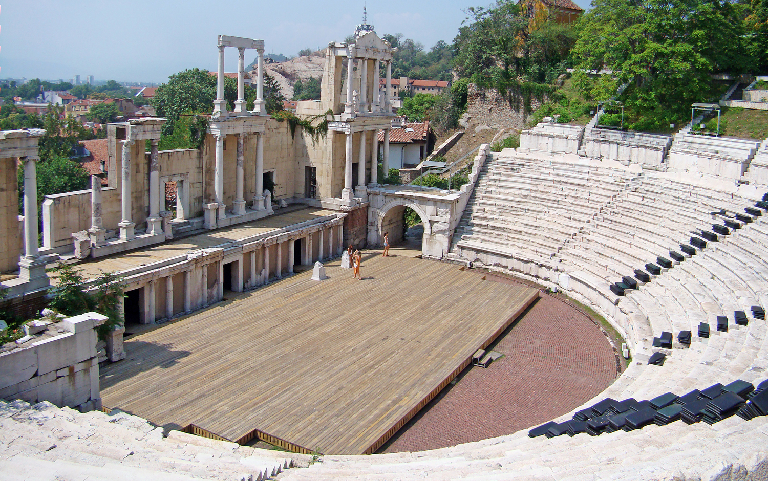 FileAntique-theater-plovdiv.jpg