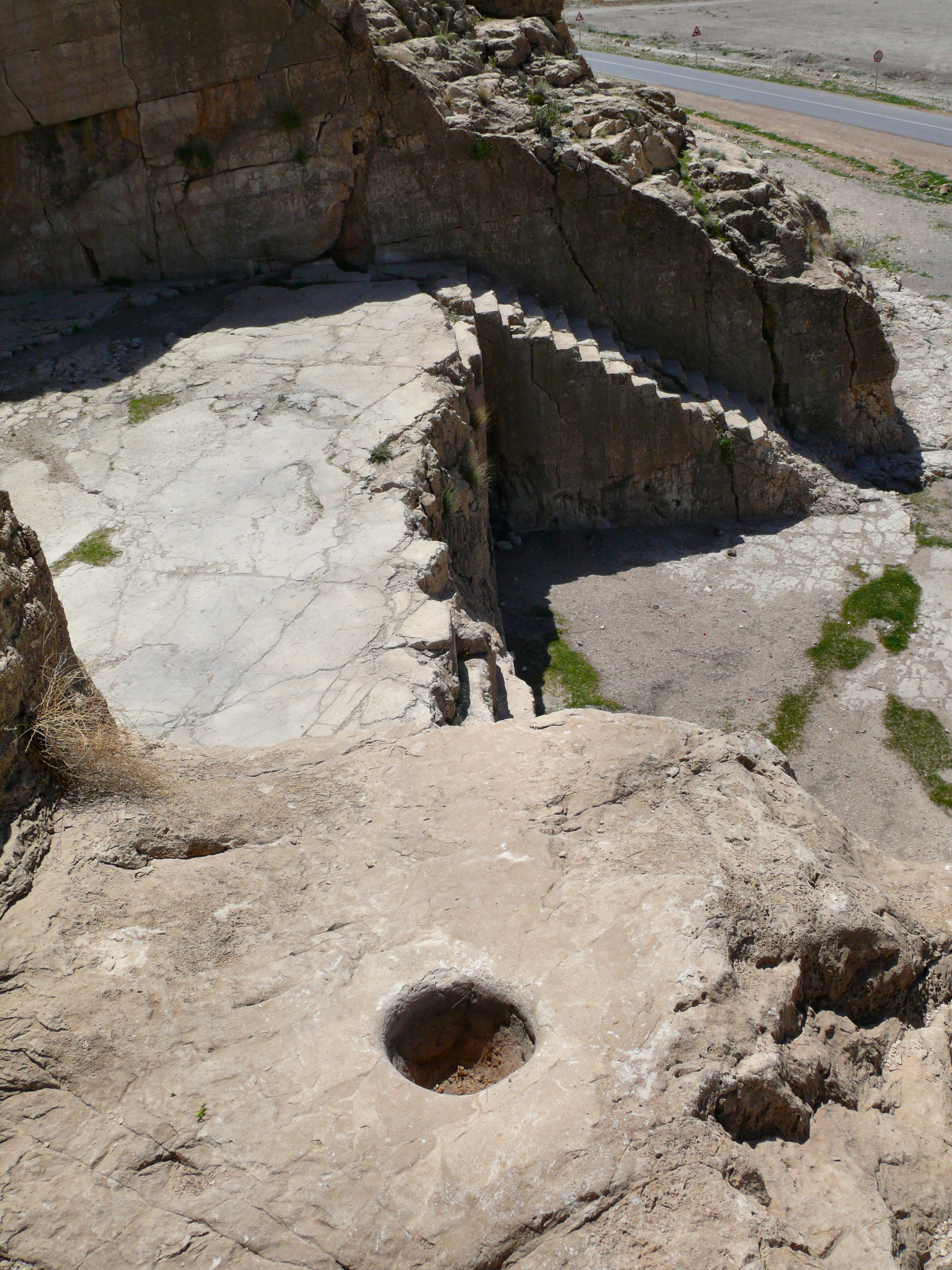FileQadamgah_mortise_3746636089.jpg