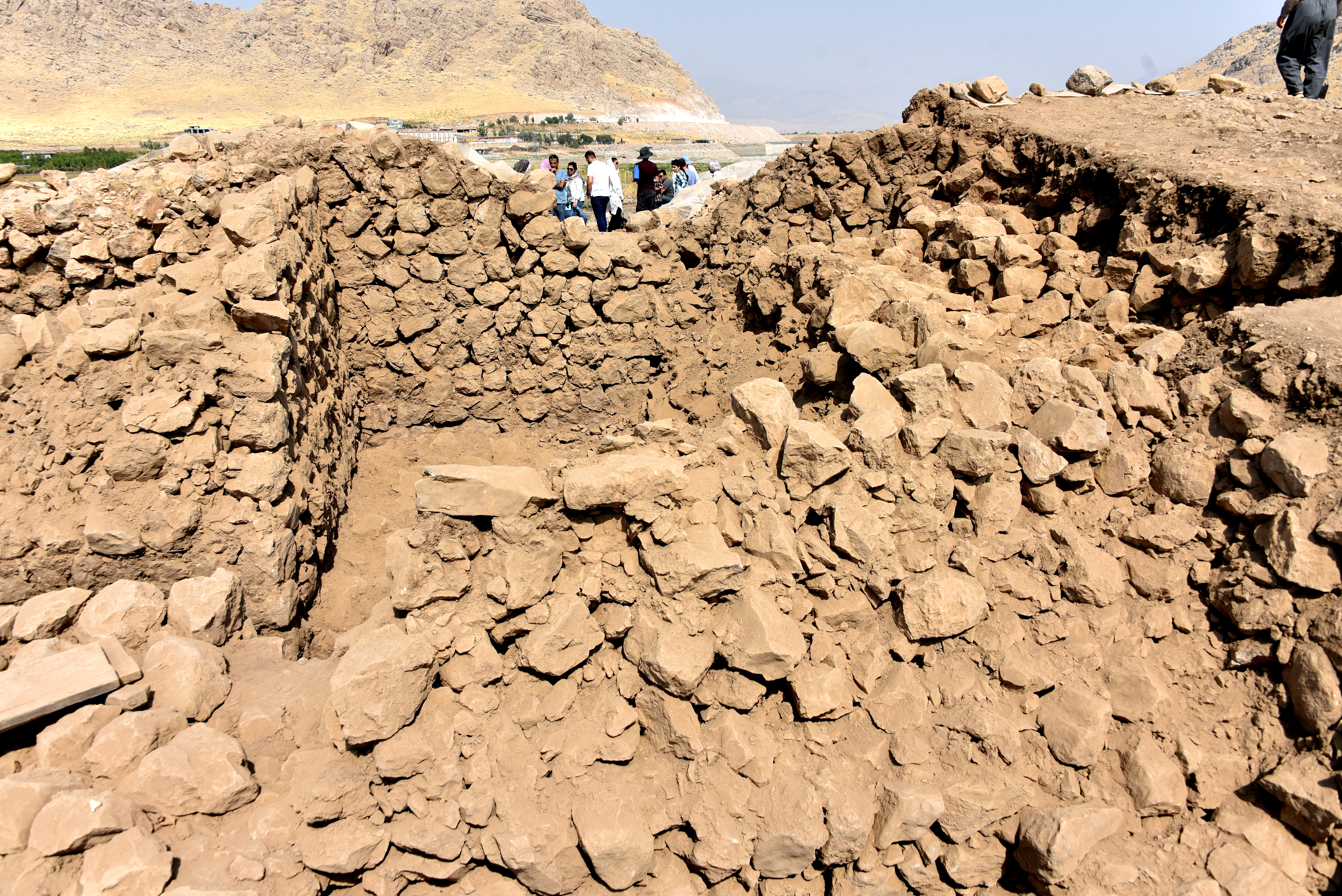 FileA_Parthian_building_at_Qalatga_Darband_Darband-i_Rania_Sulaymaniyah_Governorate_Iraqi_Kurdistan.jpg