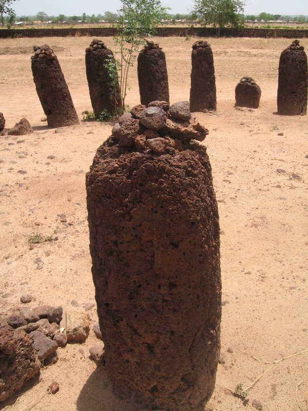 FileWassu_Stone_Cirles_shaunamullally_01.jpg