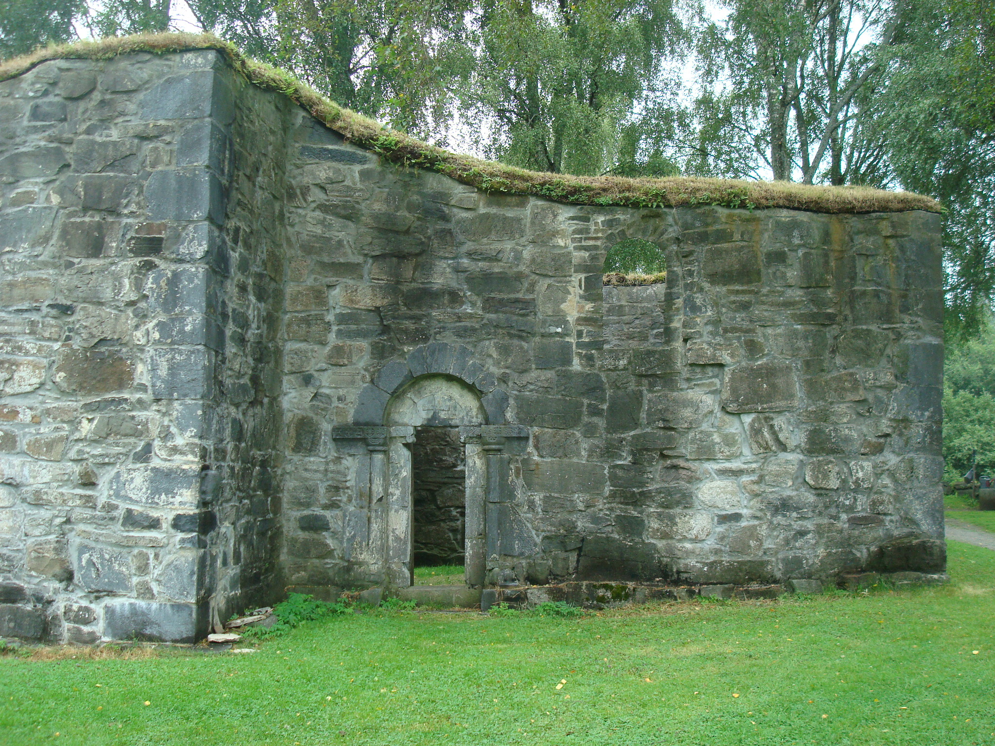 FileOlavskirken_ruin7.JPG
