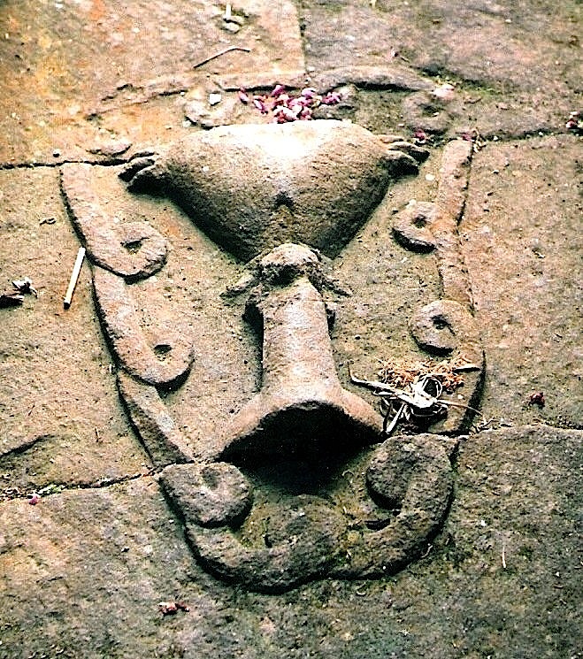 FileErotic_depiction_at_Candi_Sukuh.jpg