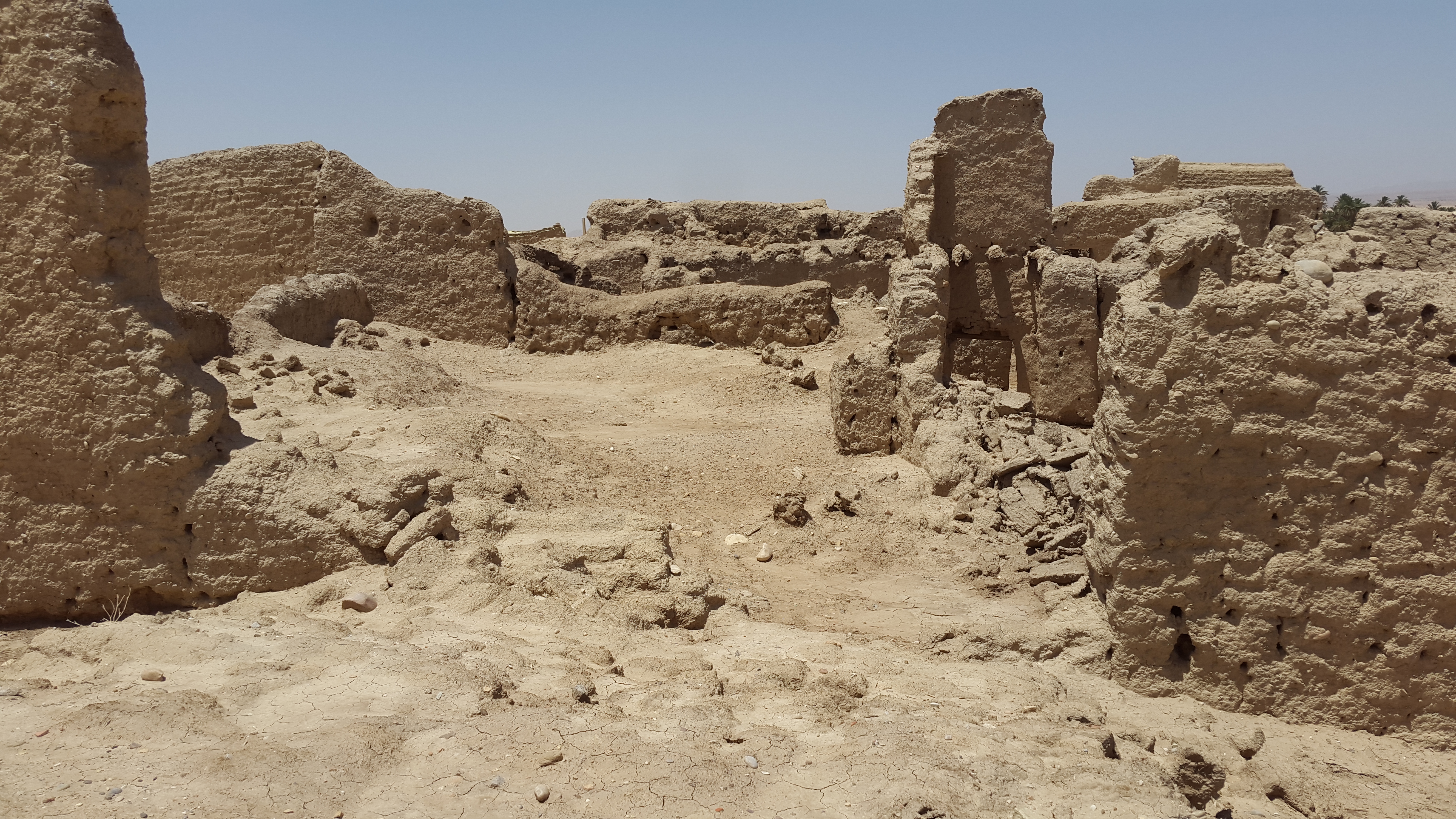 FileThe_ruins_of_THOUDA_Biskra_Algeria_05.jpg