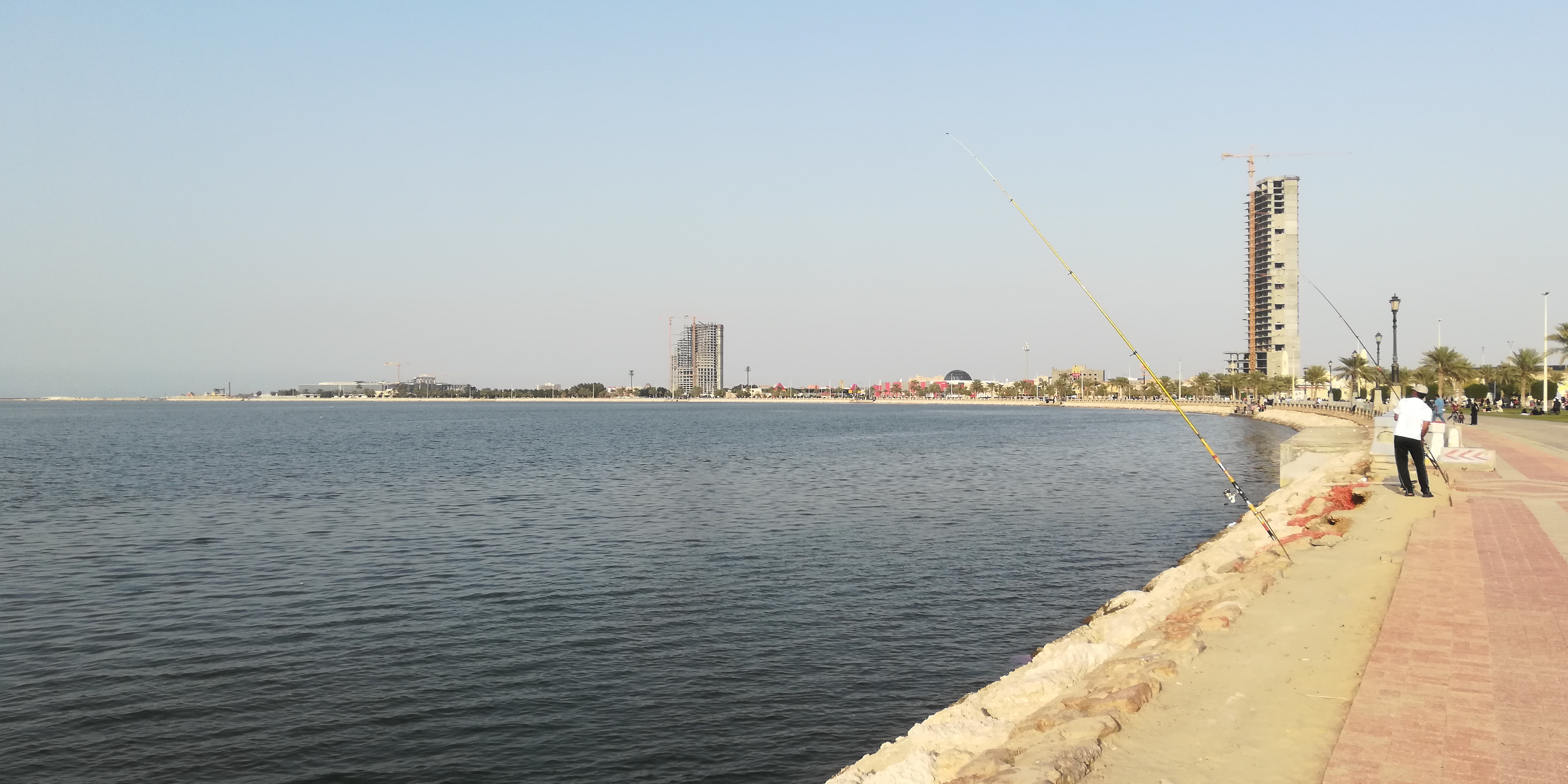 FileCoast_image_of_the_tarout_bay_in_ksa.jpg