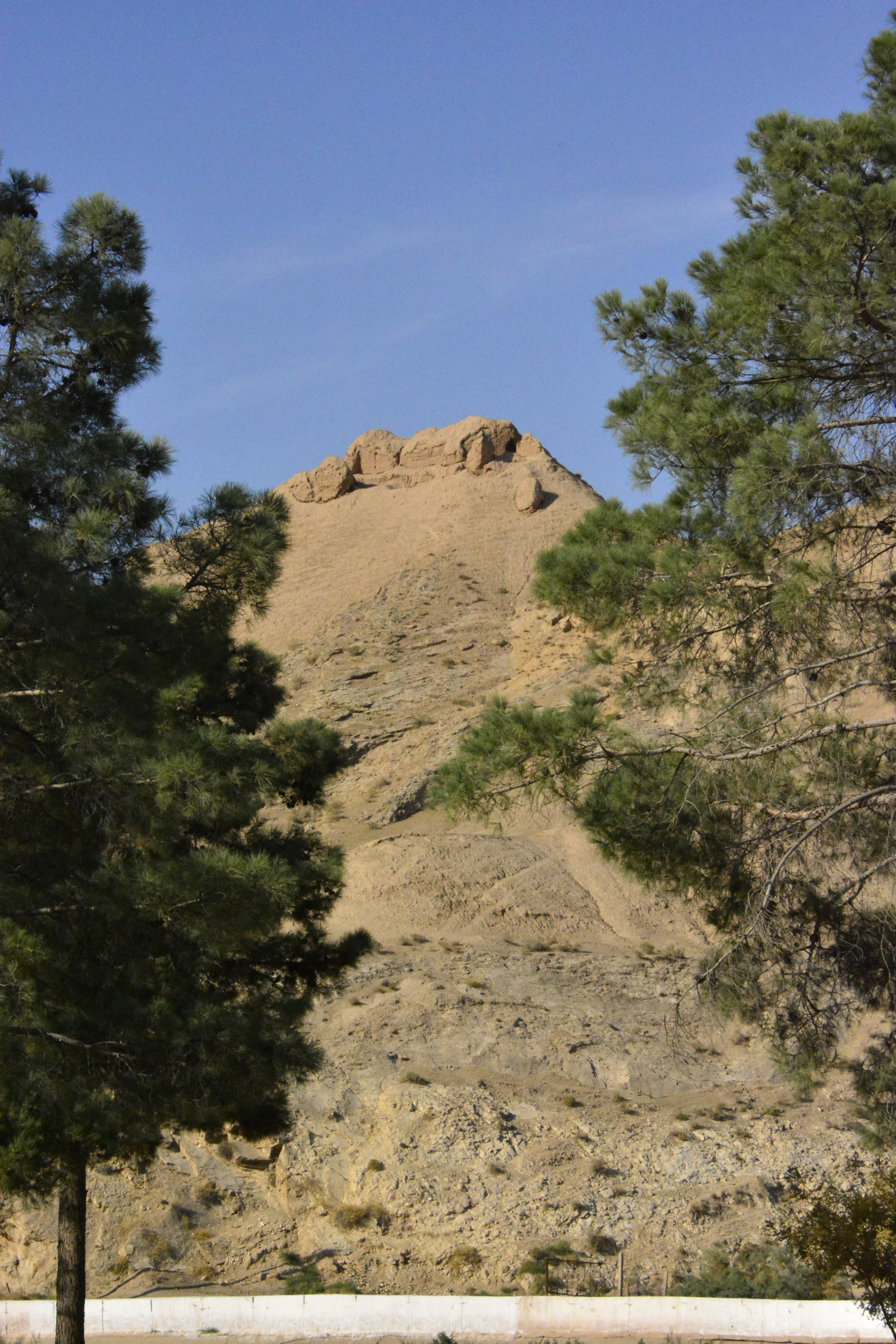 FileTermez_Shirabad_Tavka_Kurgan_Fortress_5th-6th_cent_CE.jpg