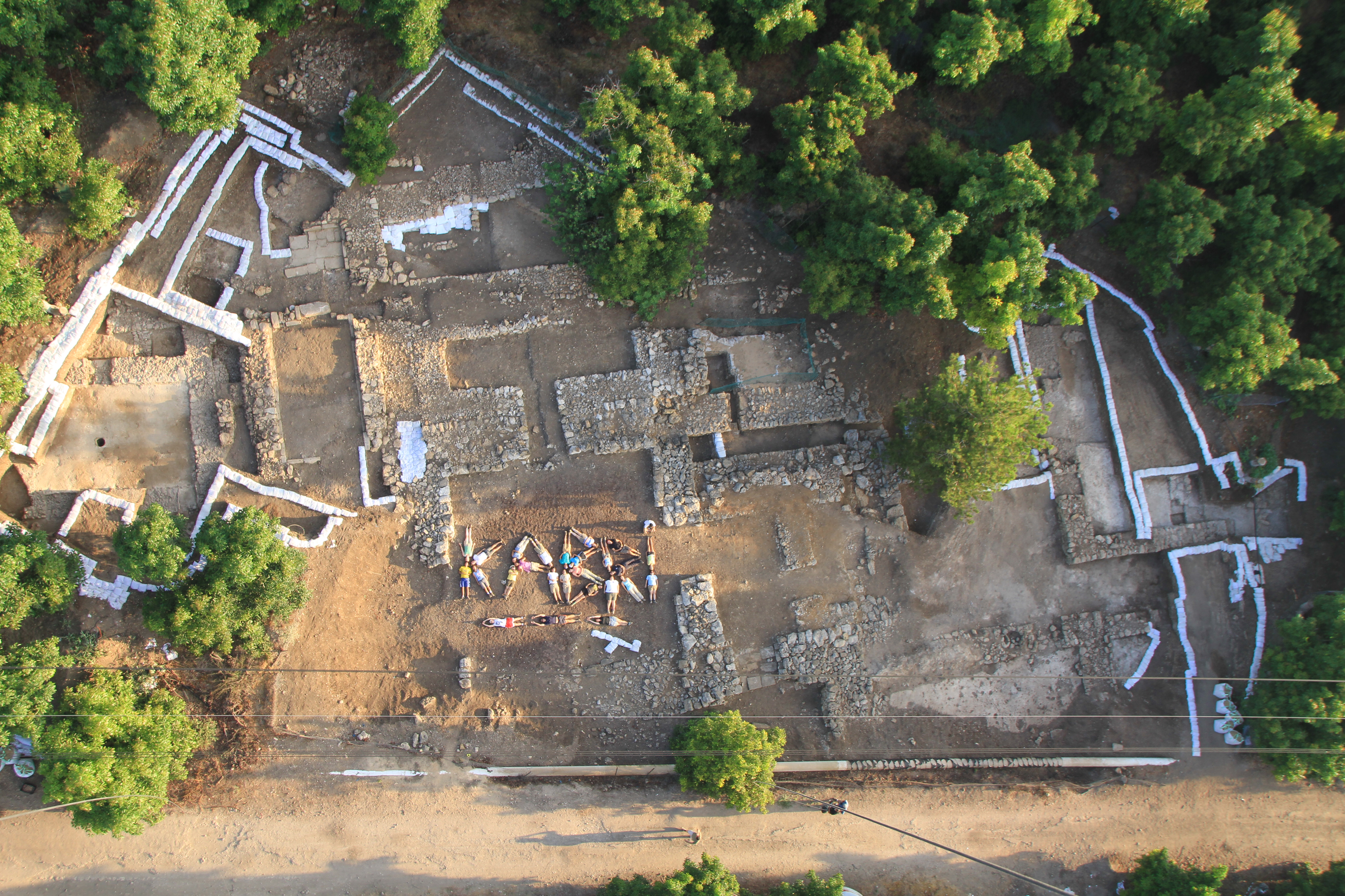 FileKabri_2013_palace_aerial.jpg