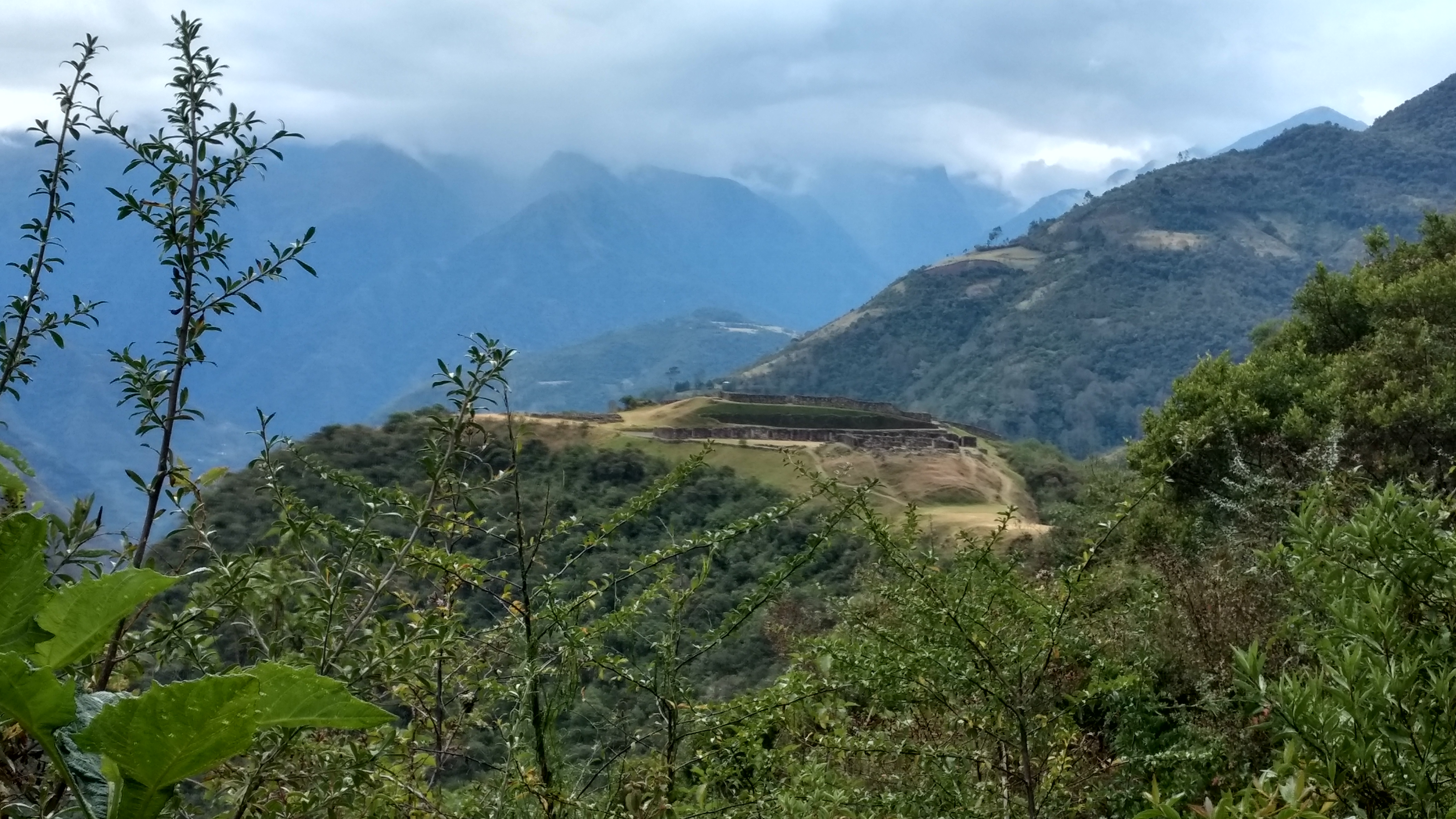 FileVitcos_-_Rosaspata_Vilcabamba.jpg