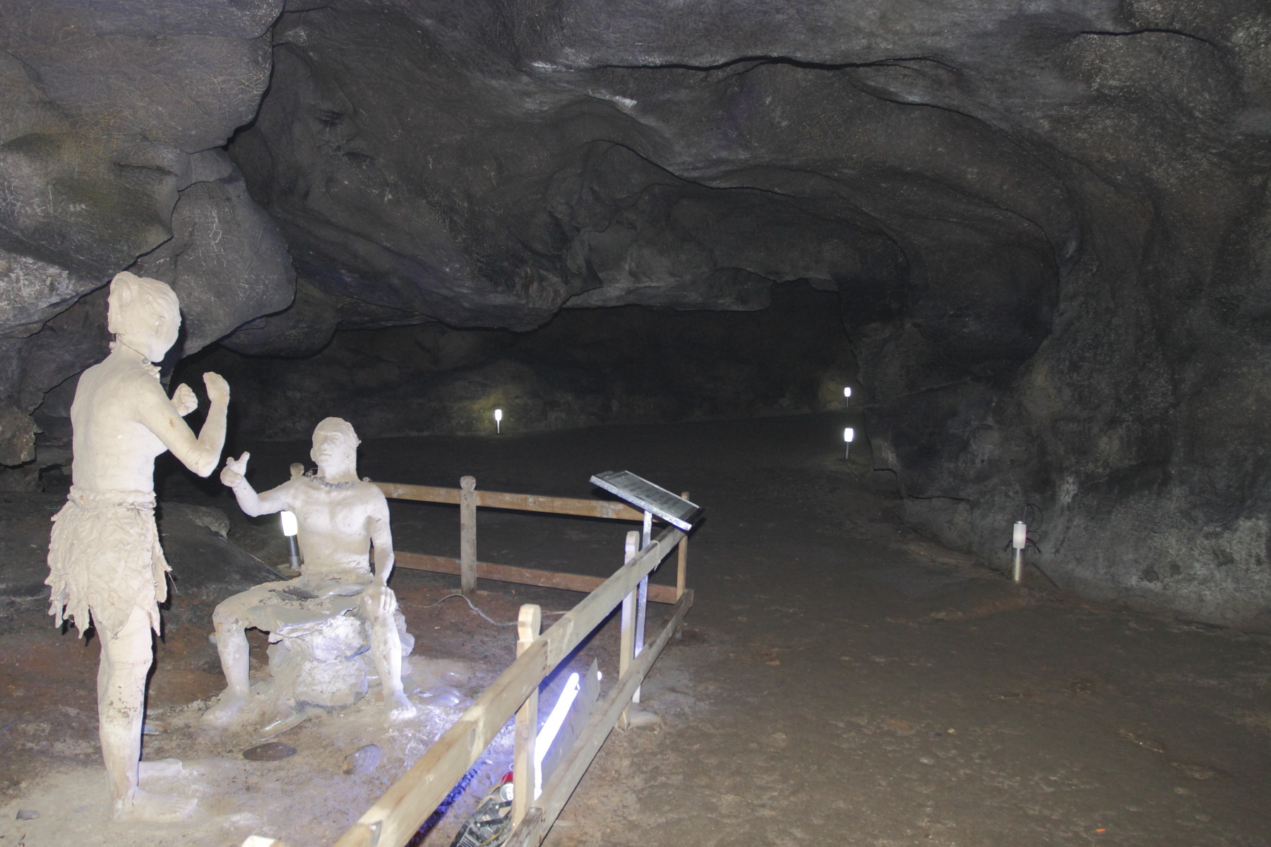 FileWannian_Xianrendong_yizhi_8805.jpg